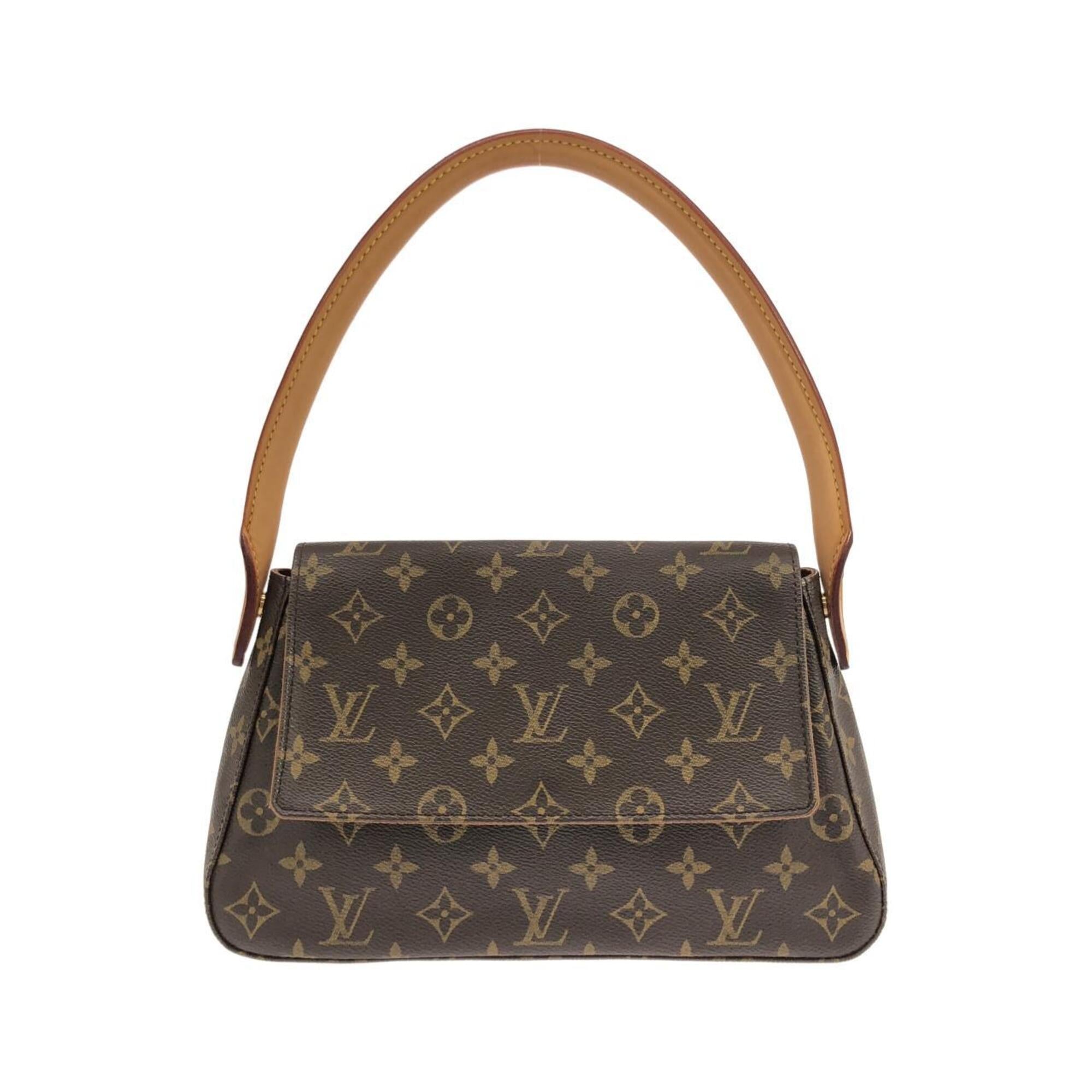 Louis Vuitton Marron Coated Canvas Shoulder Bag (Pre-Owned)