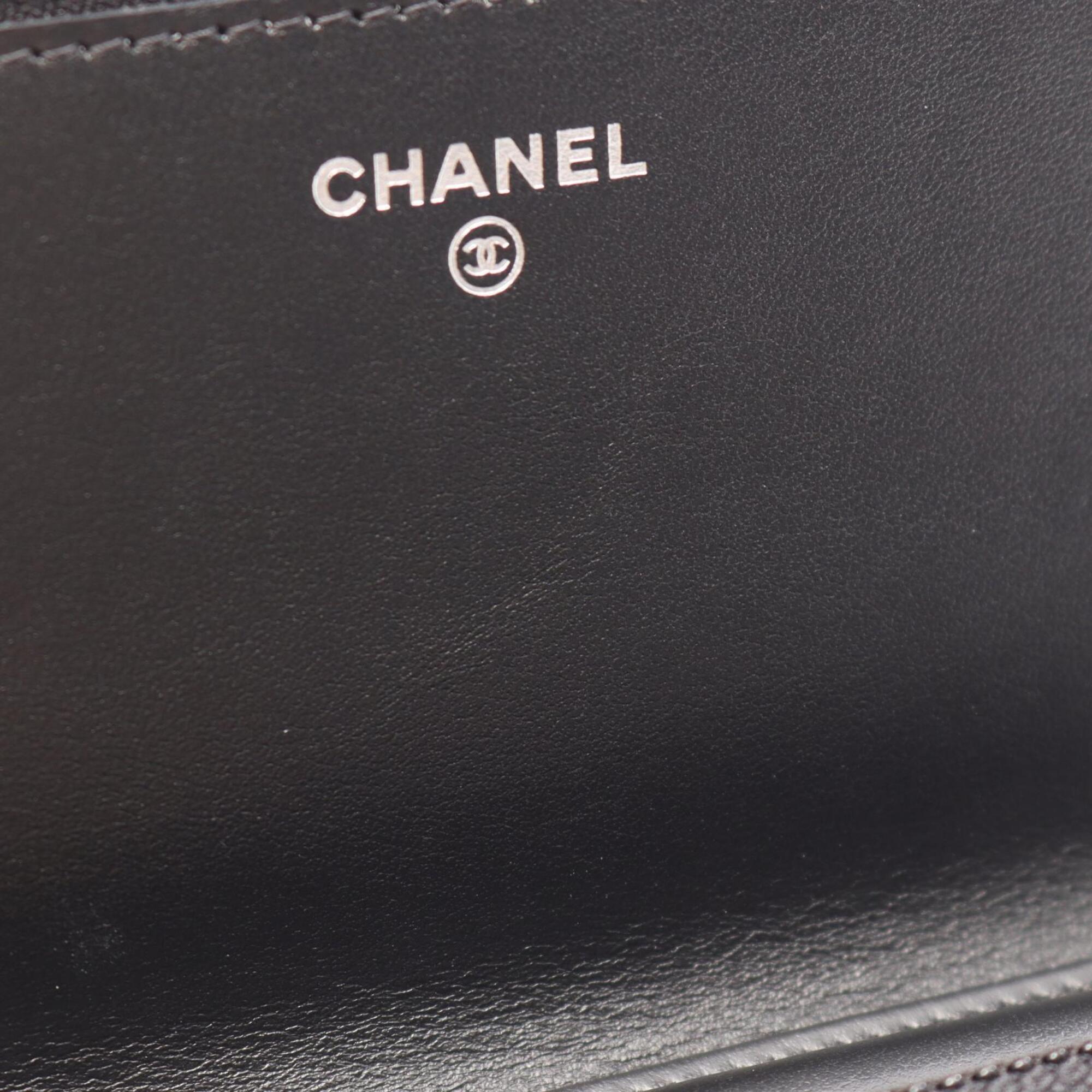 Chanel Black Grained Calfskin Handbag Shoulder Bag (Pre-Owned)