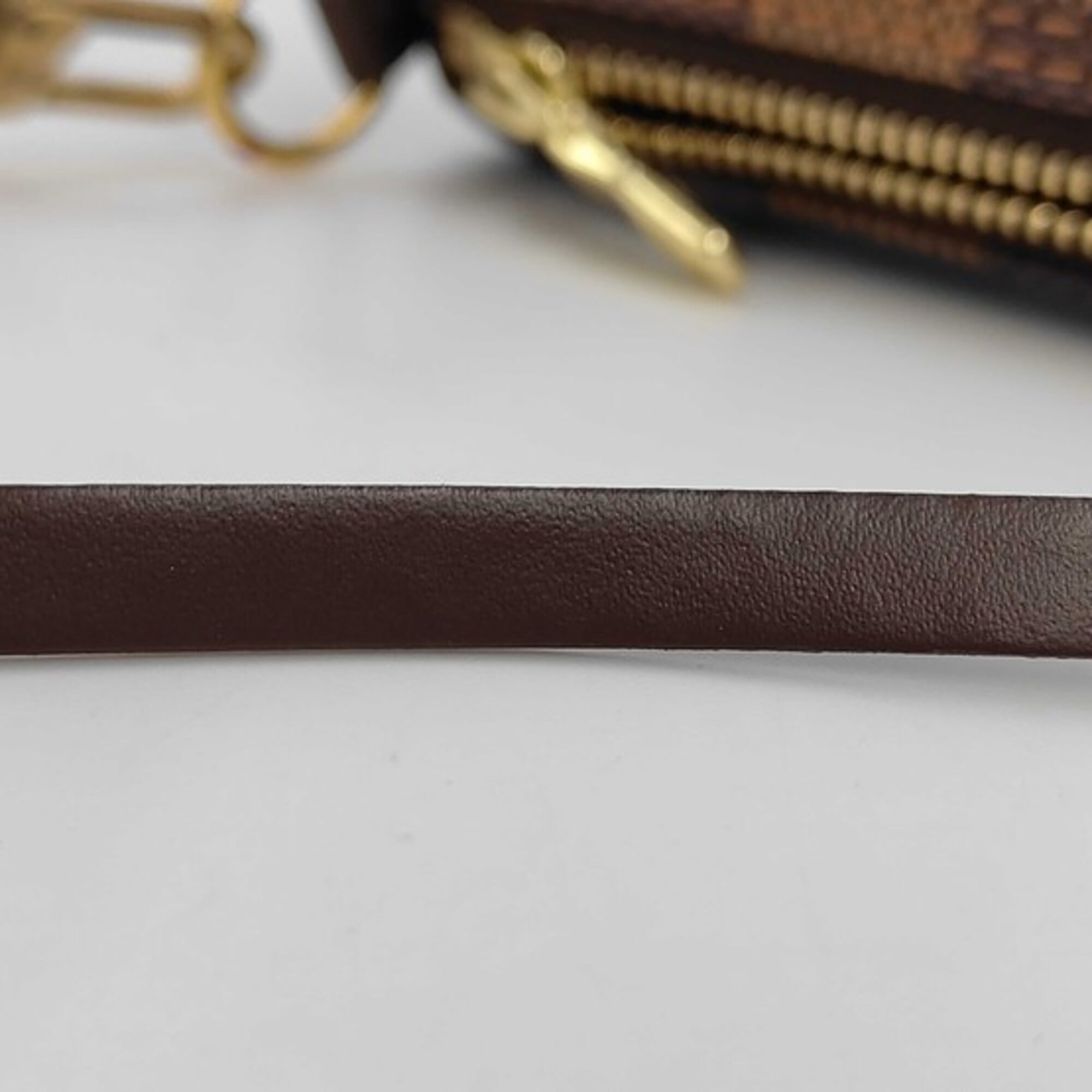 Louis Vuitton Brown Damier Canvas Pochette Pouch Shoulder Bag (Pre-Owned)