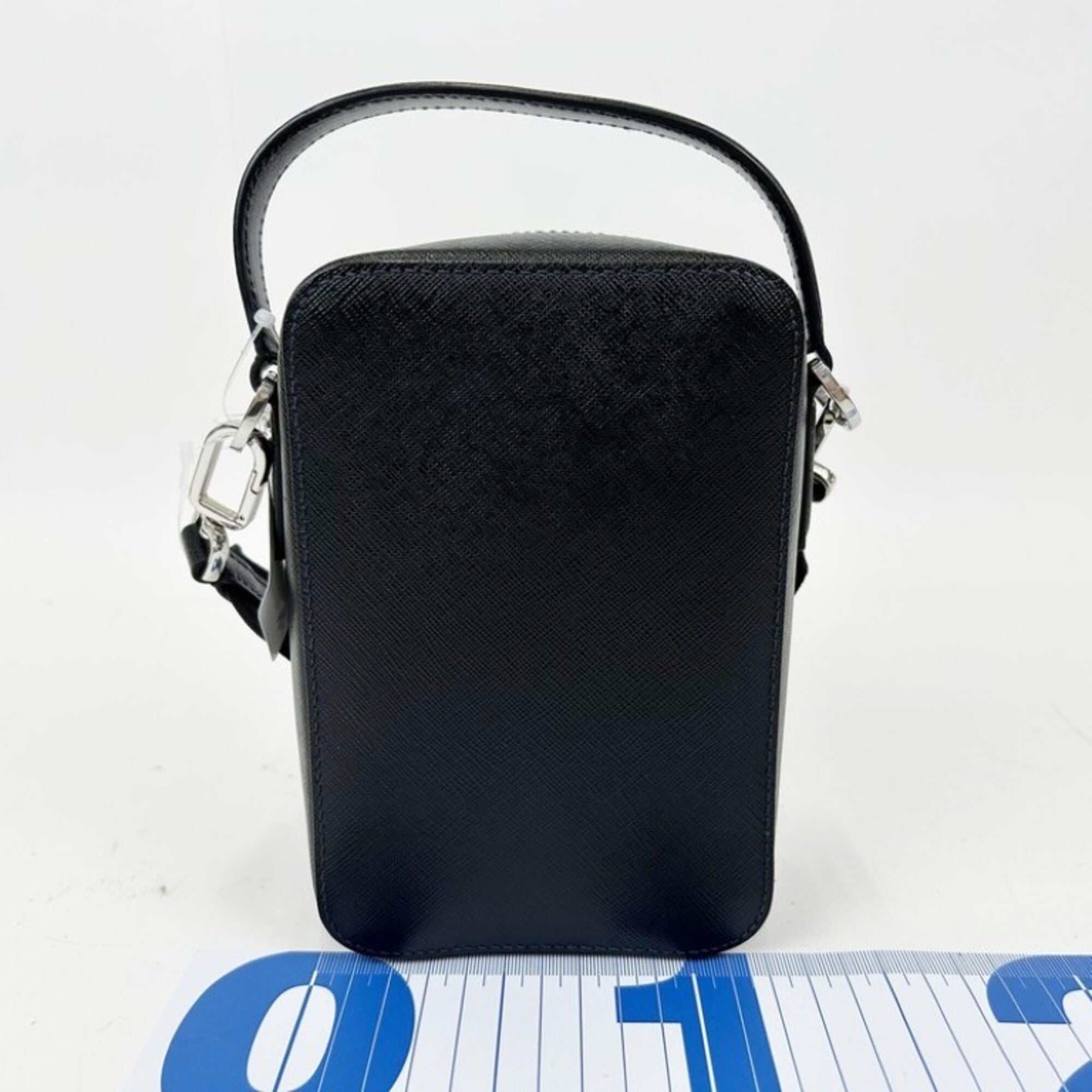 Prada Saffiano Black Saffiano Shoulder Bag (Pre-Owned)