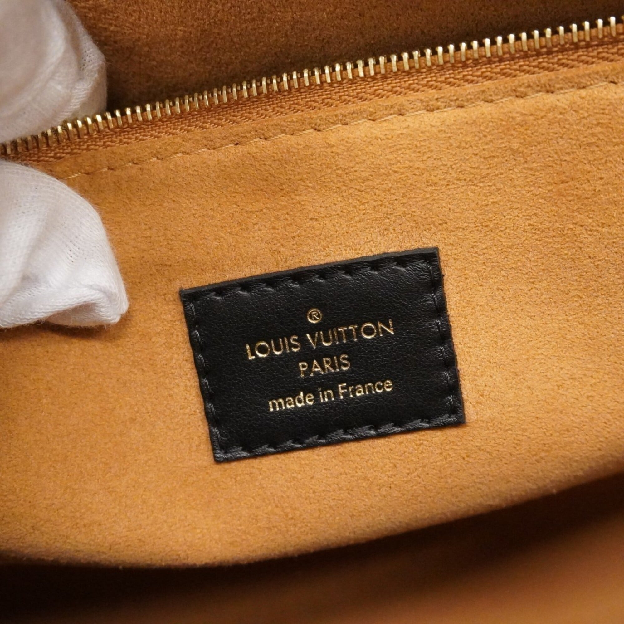 Louis Vuitton Noir Tote Bag (Pre-Owned)