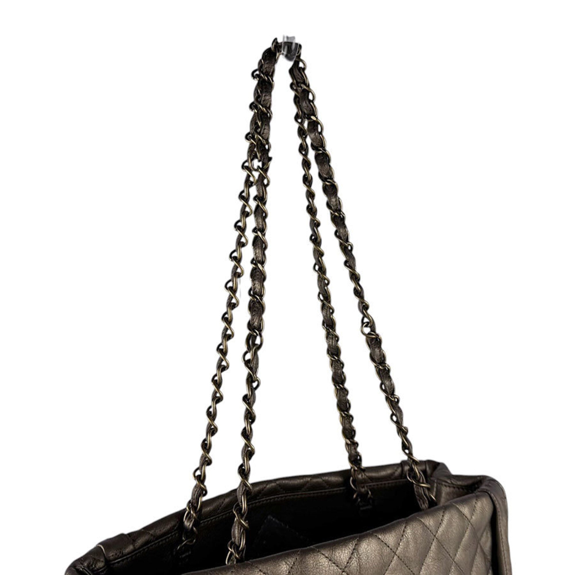 Chanel Gold Khaki Metallic Leather Shoulder Bag (Pre-Owned)