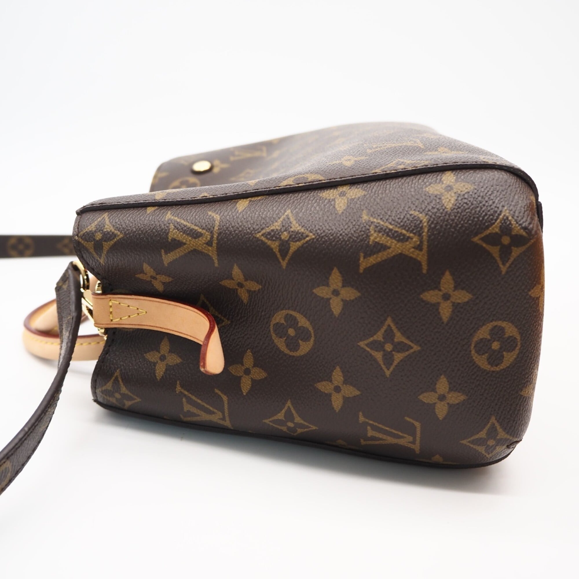 Louis Vuitton Beige Brown Coated Canvas Handbag Shoulder Bag (Pre-Owned)