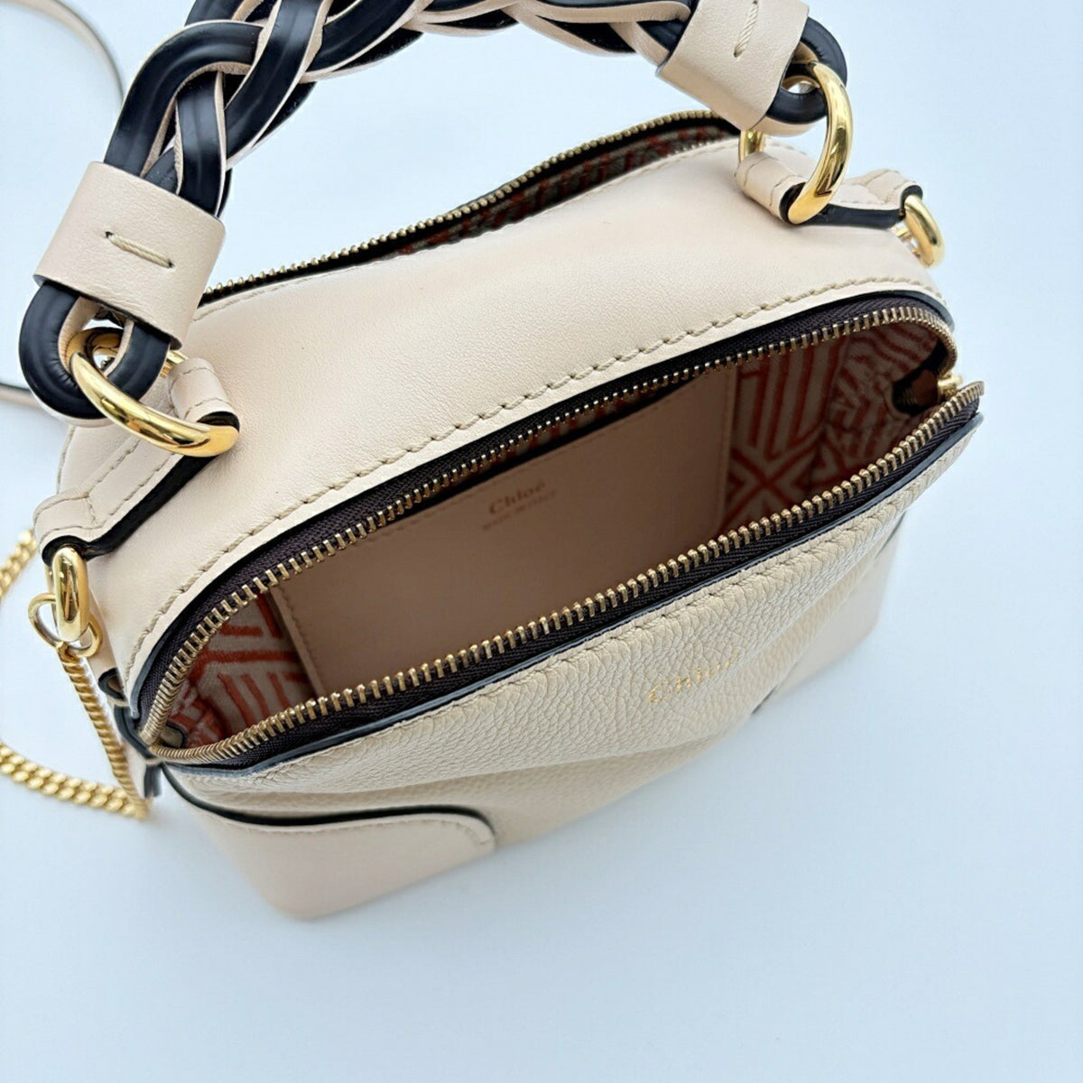 Chloé Beige Leather Shoulder Bag (Pre-Owned)