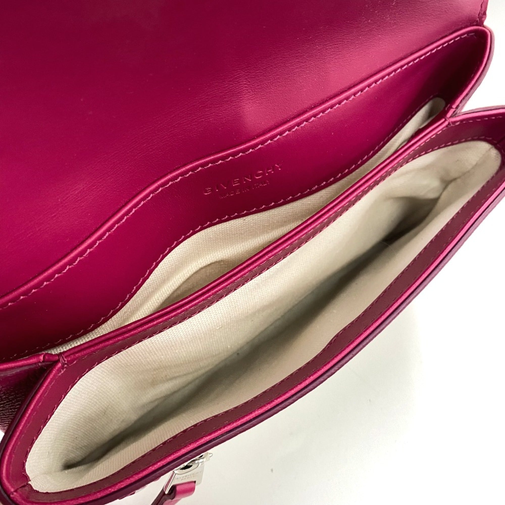 Givenchy Pink Leather Shoulder Bag (Pre-Owned)