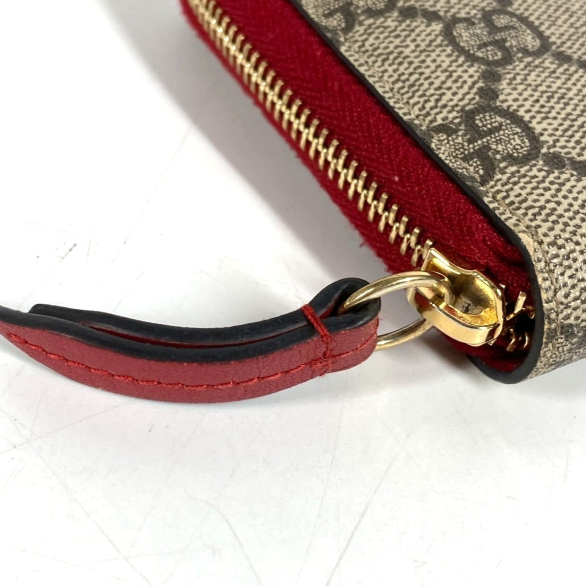 Gucci Beige Red Color Gg Supreme Long Wallet (Bi-Fold) (Pre-Owned)