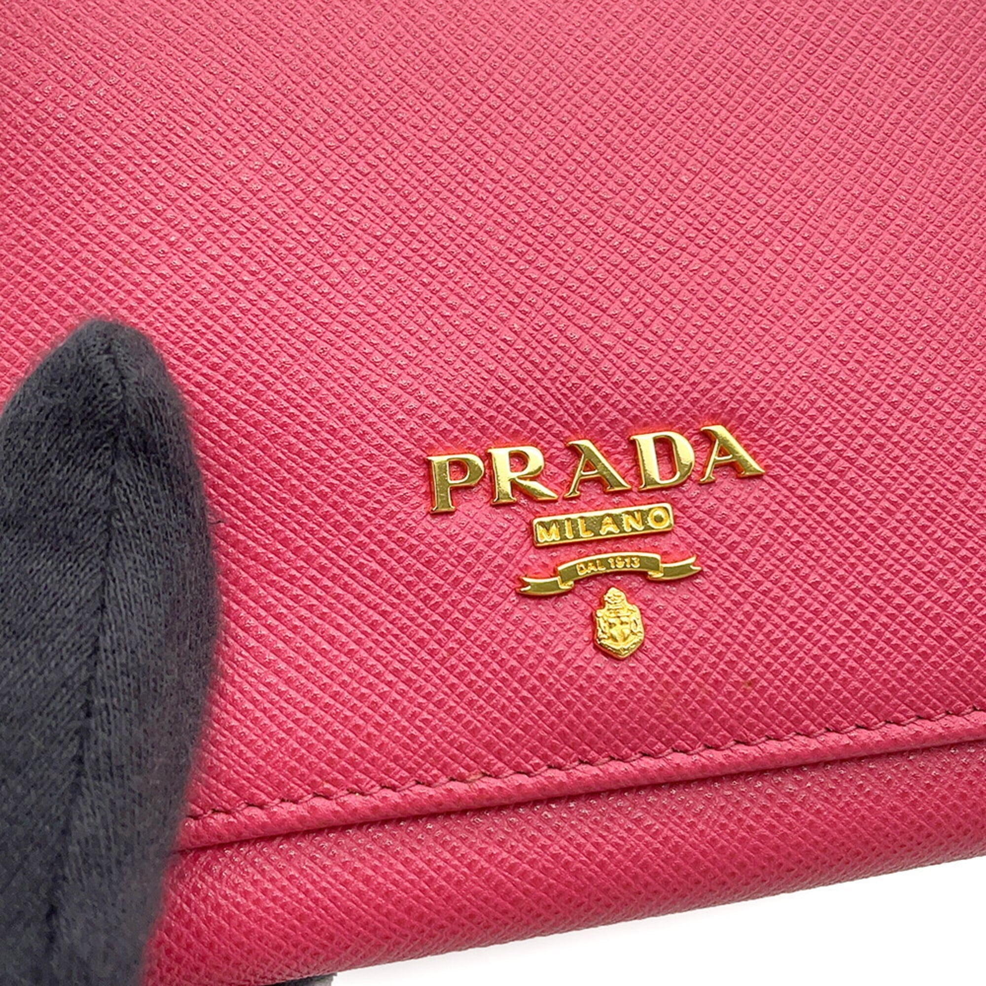 Prada Pink Leather Wallet (Tri-Fold) (Pre-Owned)
