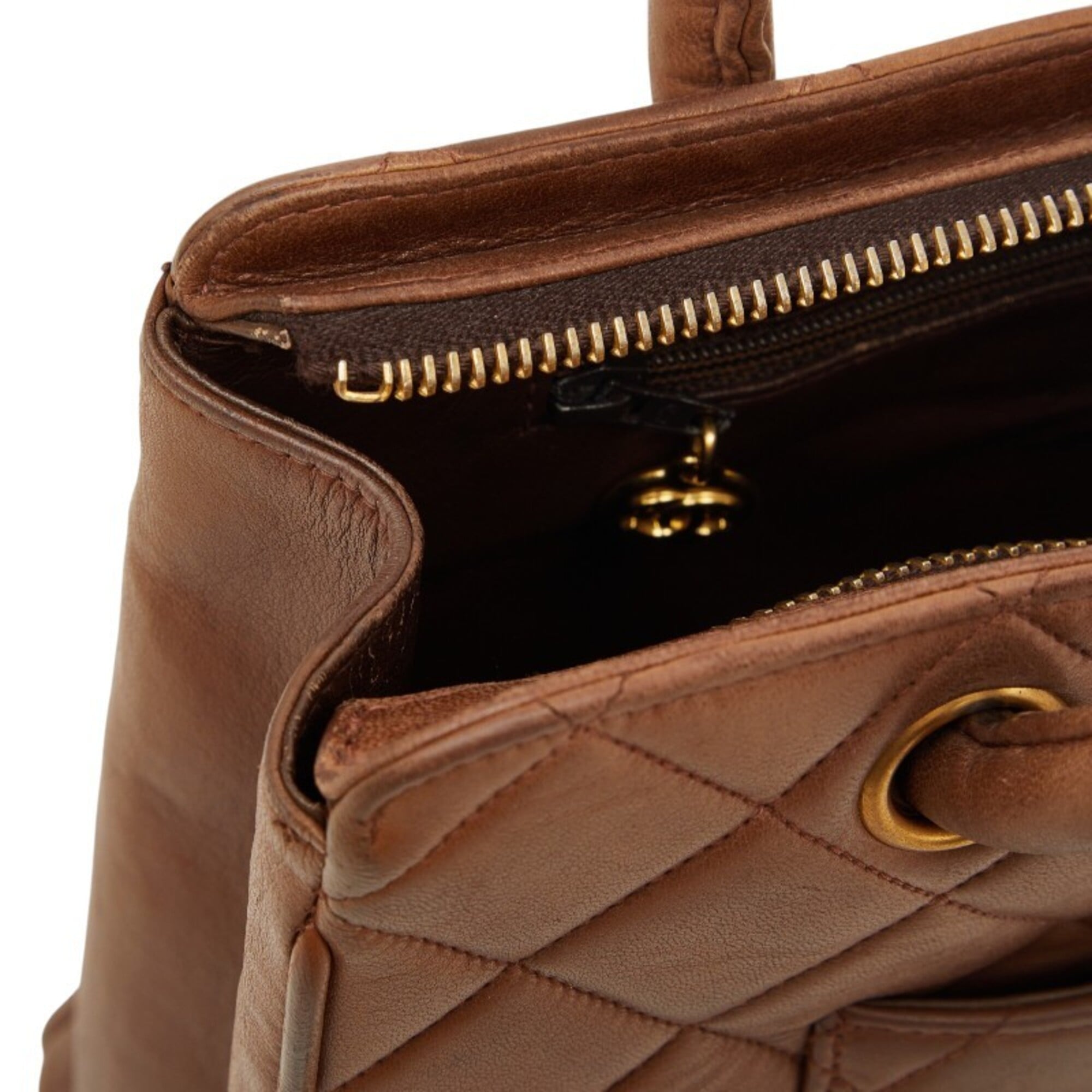Chanel Matelasse Brown Leather Handbag (Pre-Owned)