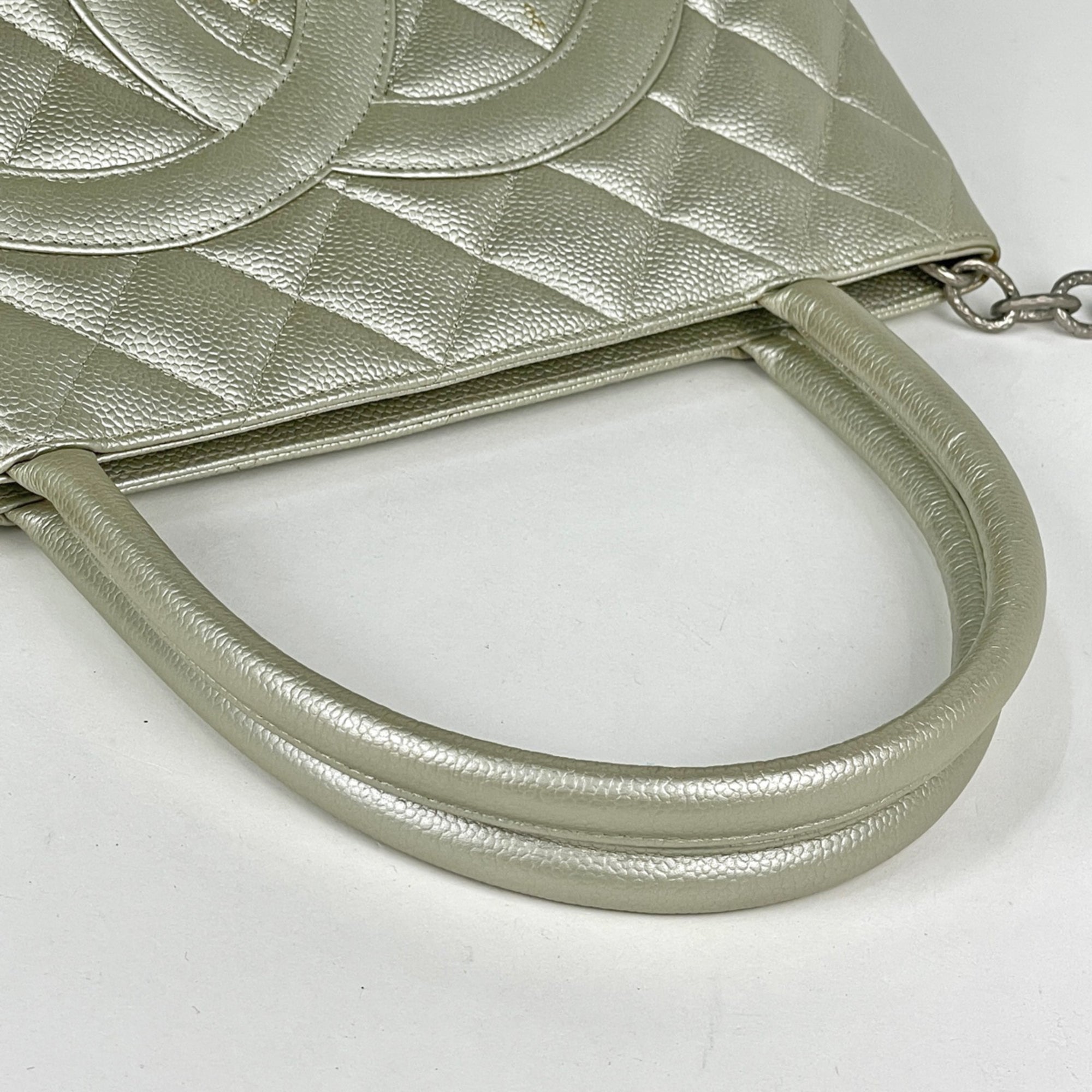Chanel Silver Grained Calfskin Handbag Tote Bag (Pre-Owned)