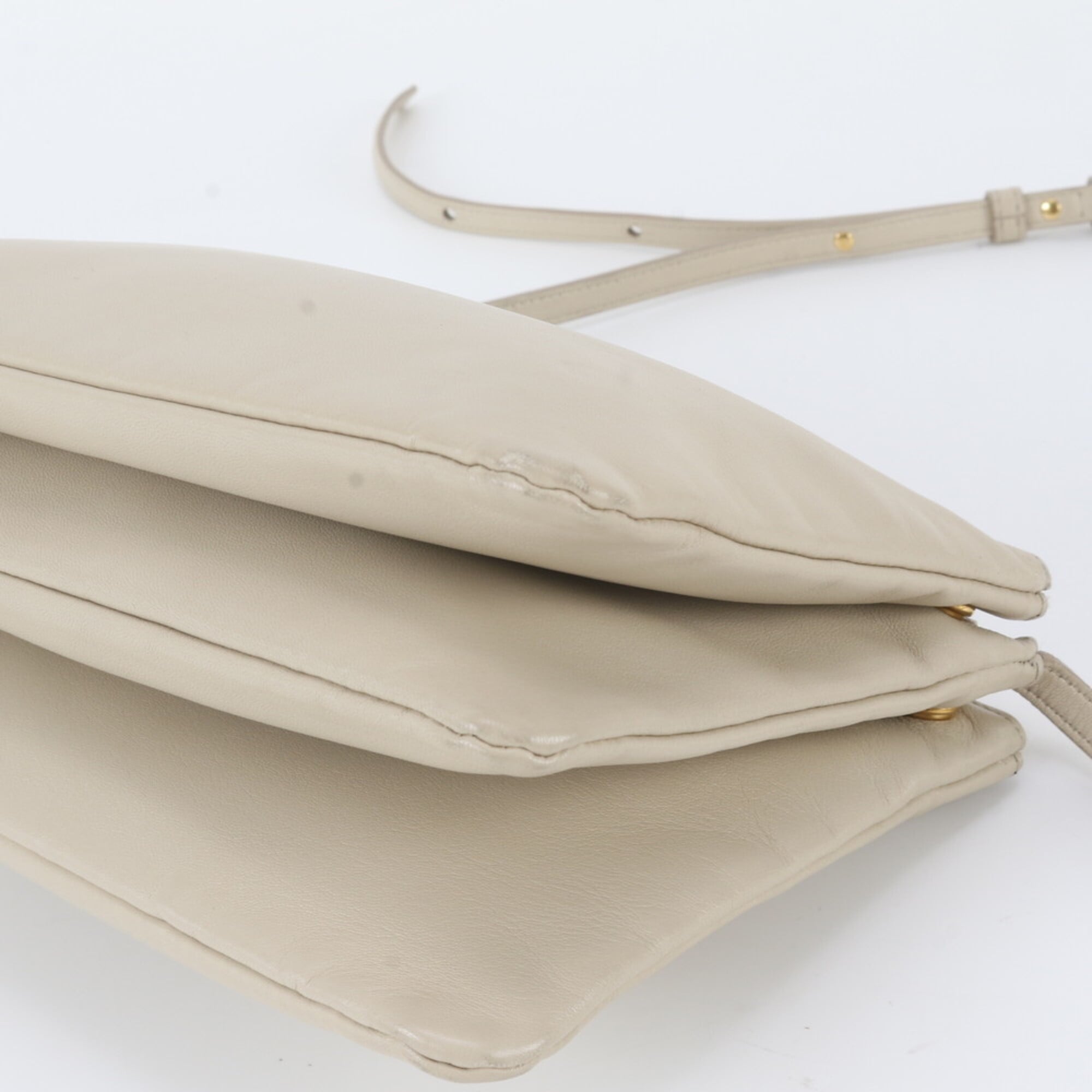 Celine Beige Leather Crossbody Bag Shoulder Bag (Pre-Owned)