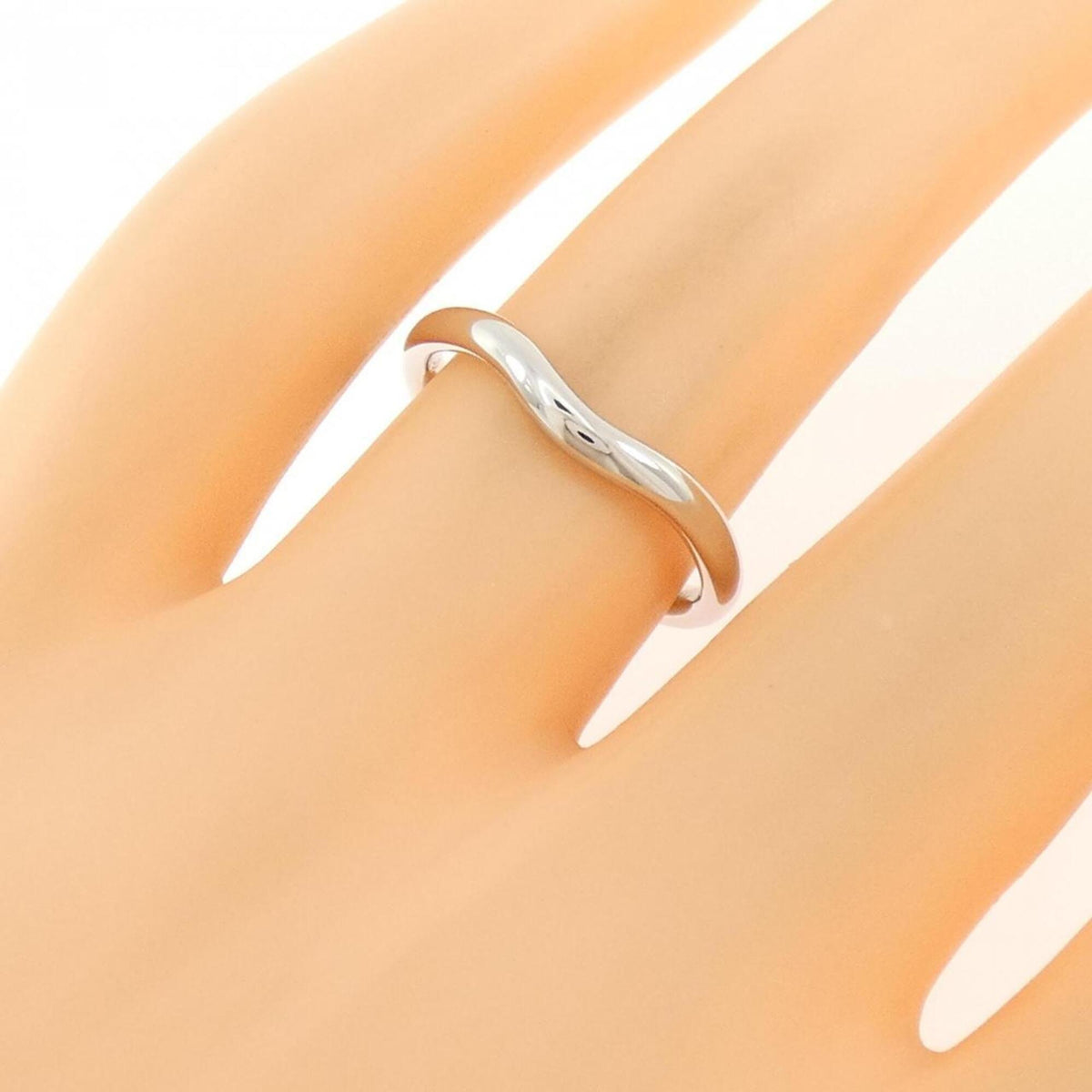 Tiffany Platinum 950 Band Ring (Pre-Owned)