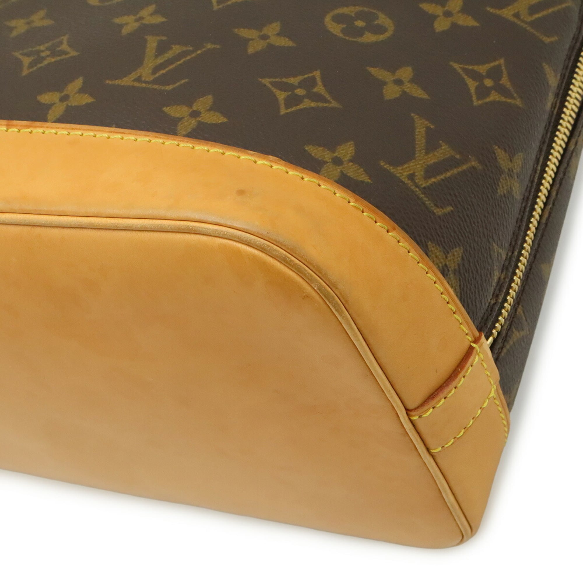Louis Vuitton Brown Monogram Handbag (Pre-Owned)