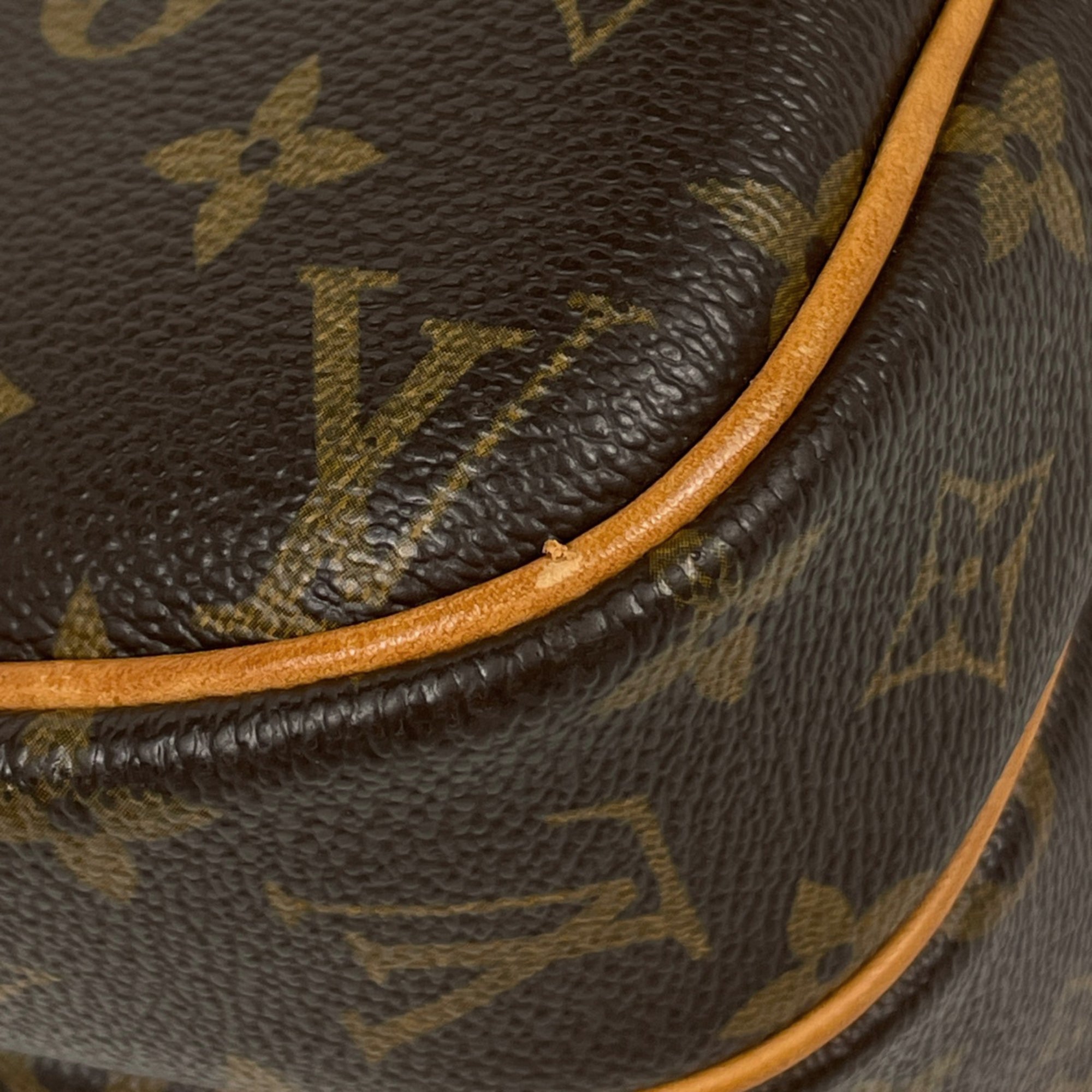 Louis Vuitton Brown Monogram Shoulder Bag (Pre-Owned)