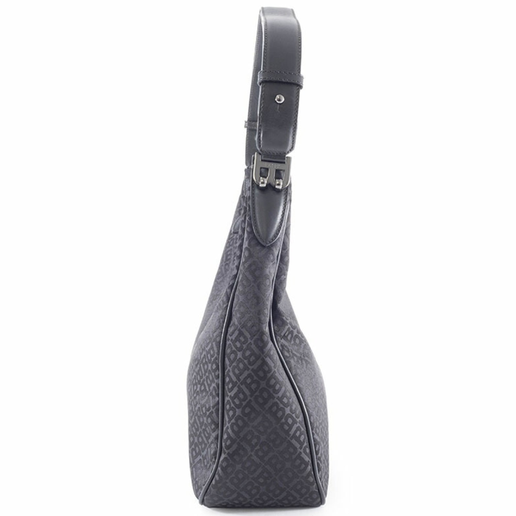 Bally Black Nylon Leather Shoulder Bag (Pre-Owned)