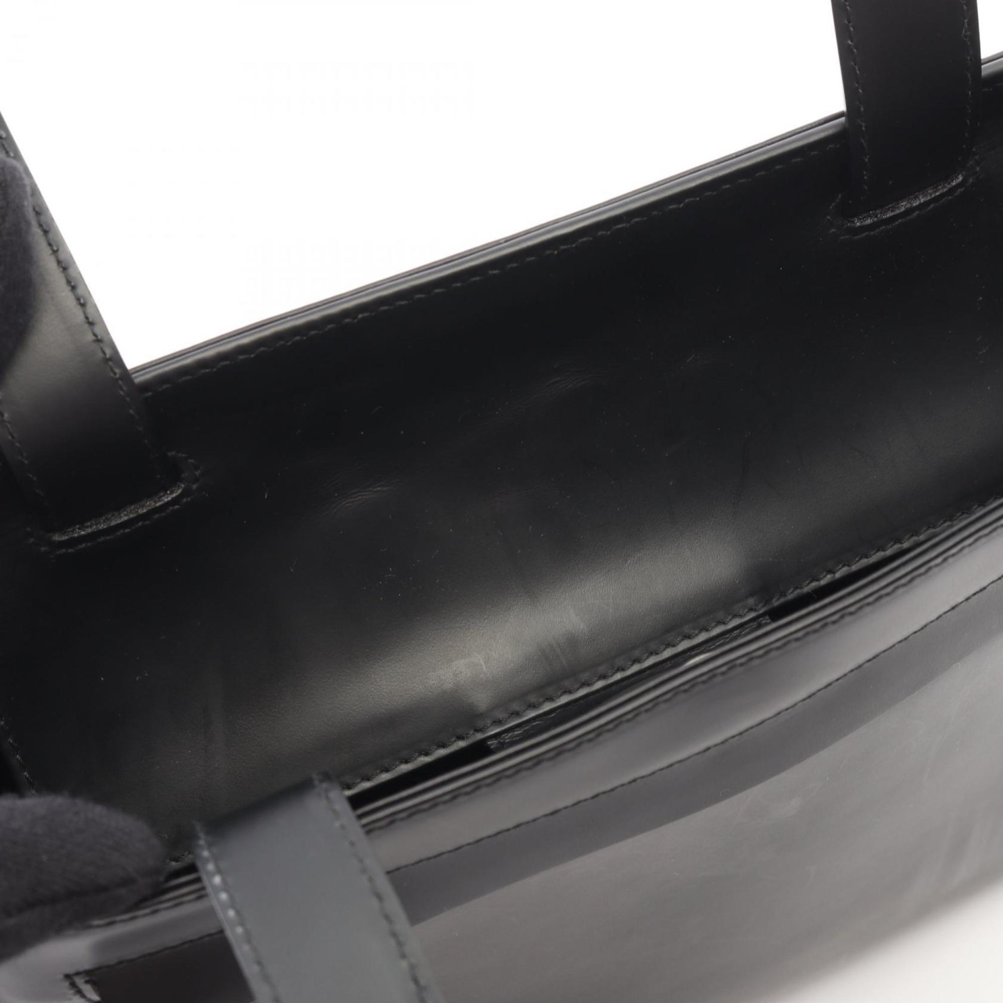 Salvatore Ferragamo Black Leather Handbag (Pre-Owned)