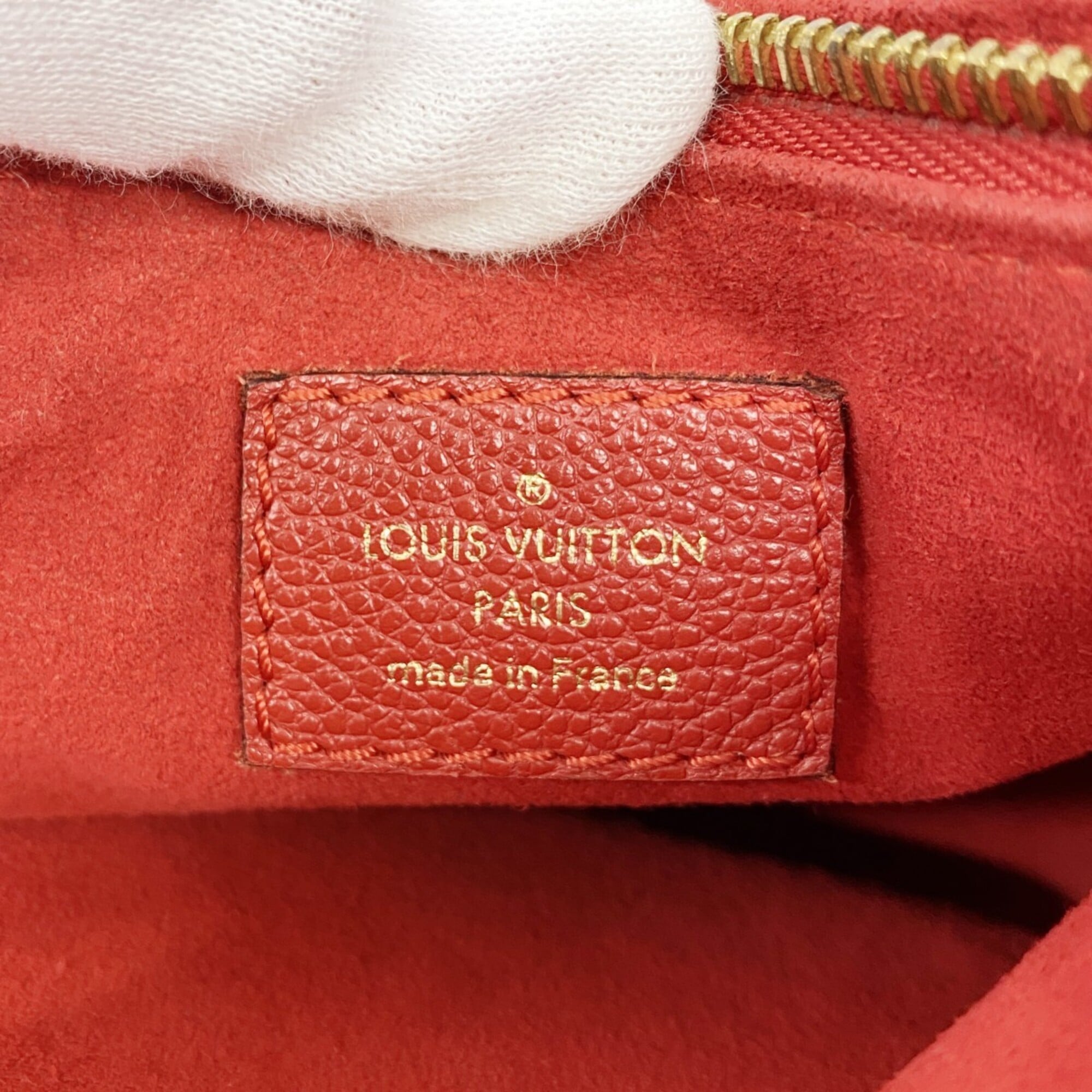 Louis Vuitton Cerise Shoulder Bag (Pre-Owned)