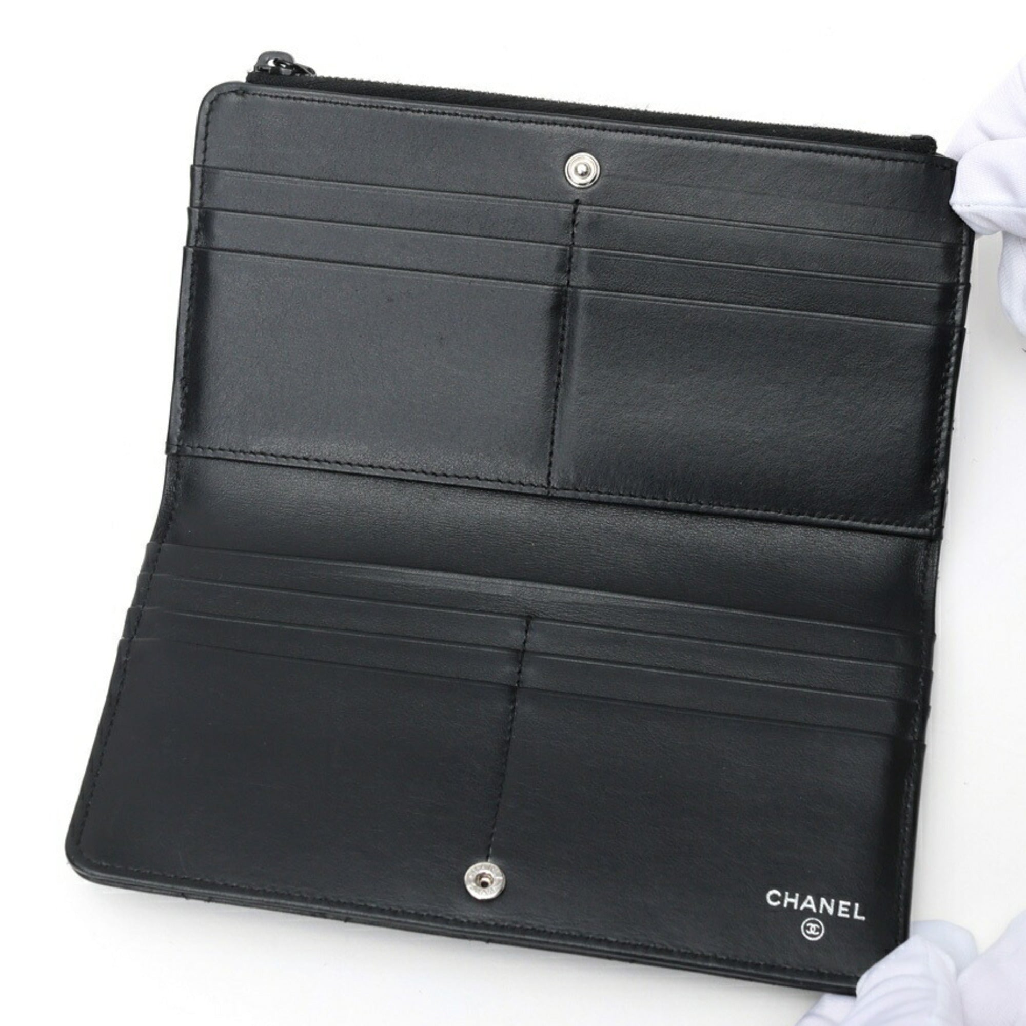 Chanel Black Leather Long Wallet (Bi-Fold) (Pre-Owned)
