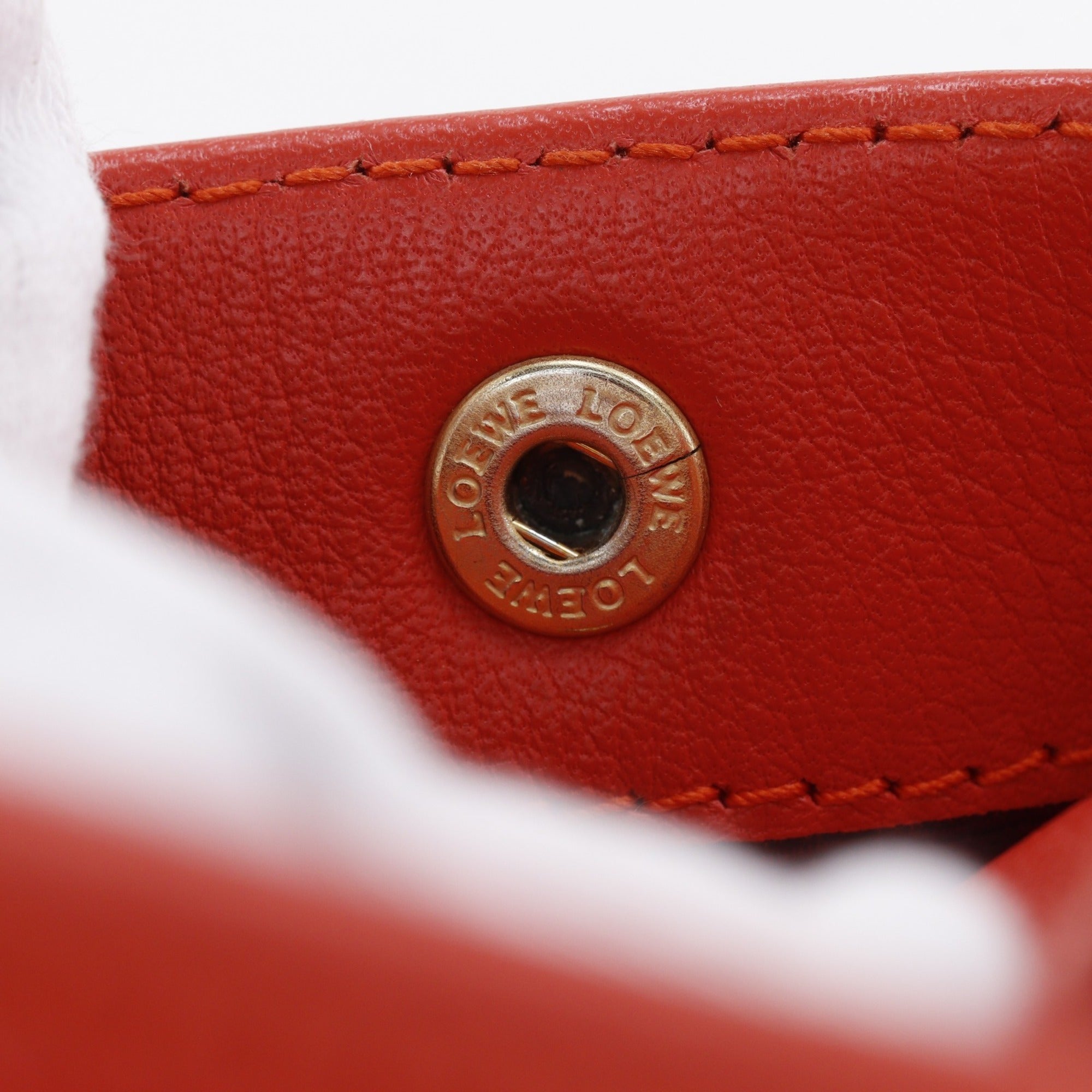 Loewe Red Color Leather Tote Bag (Pre-Owned)