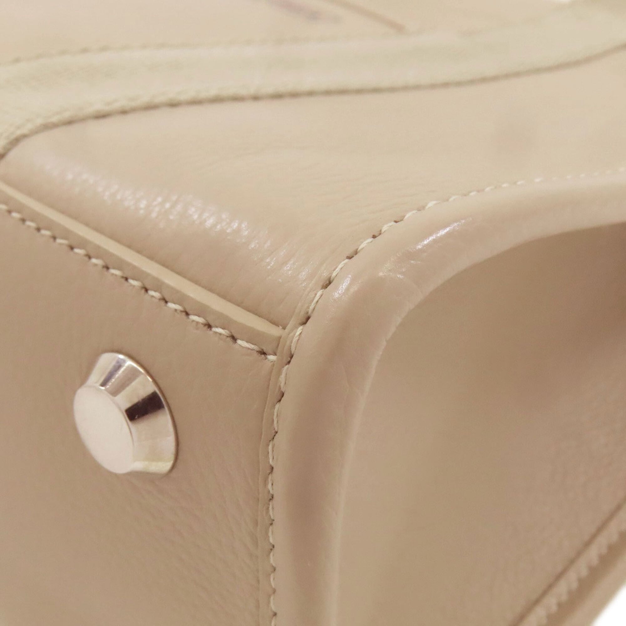 Balenciaga Grayish Leather Handbag (Pre-Owned)