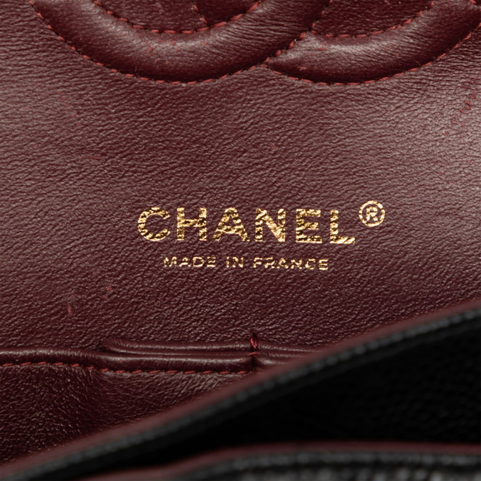 Chanel Black Grained Calfskin Shoulder Bag (Pre-Owned)