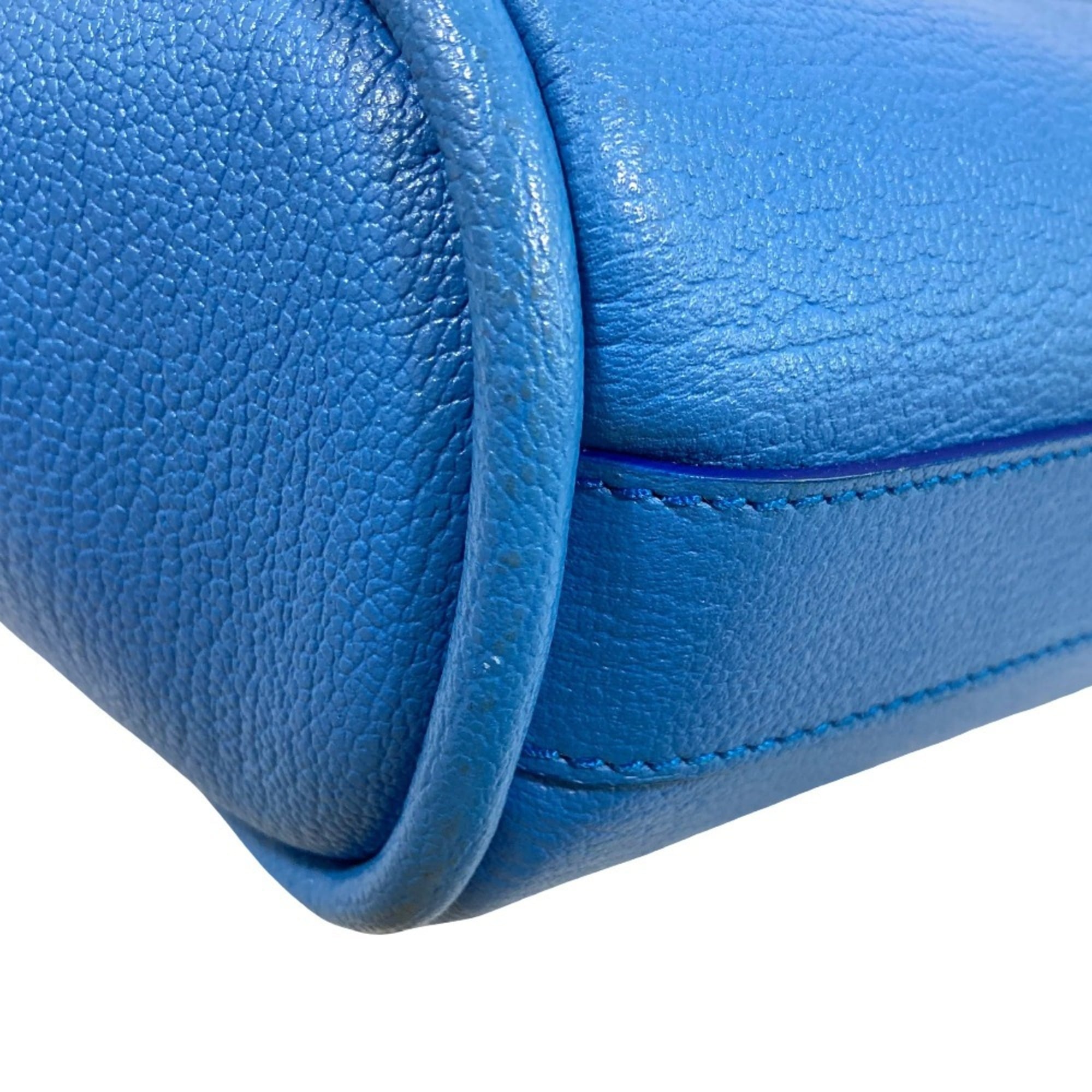 Bally Blue Leather Shoulder Bag (Pre-Owned)