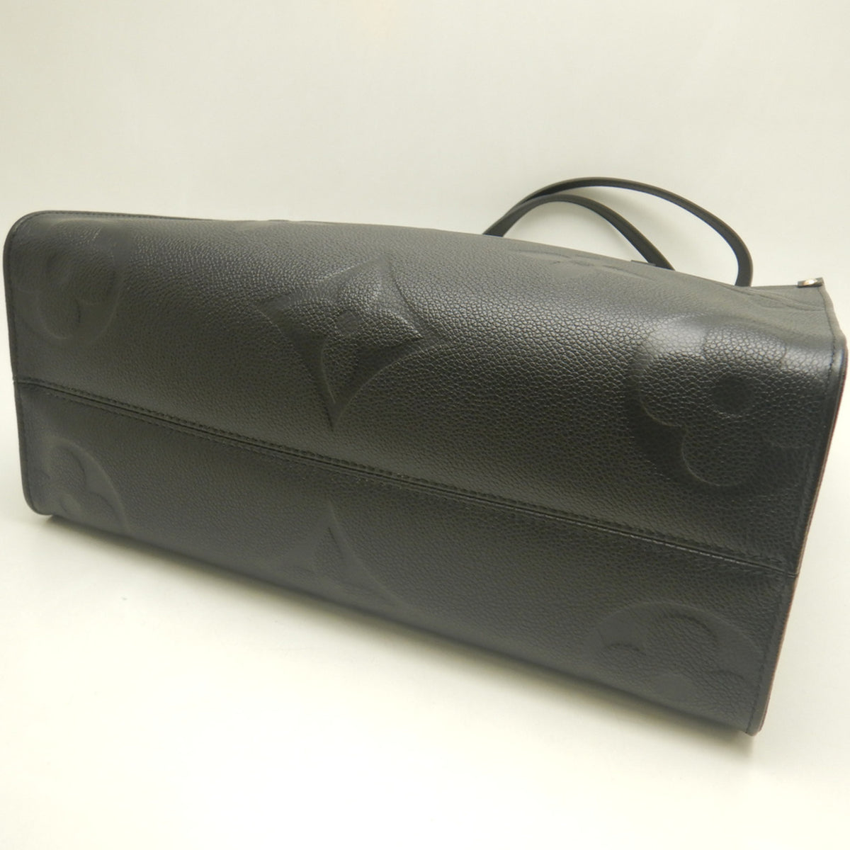Louis Vuitton Noir Leather Tote Bag (Pre-Owned)