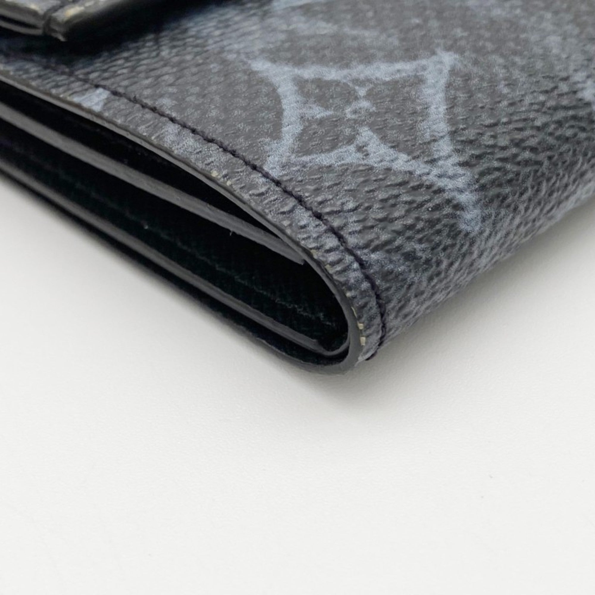 Louis Vuitton Monogram Black Wallet (Tri-Fold) (Pre-Owned)