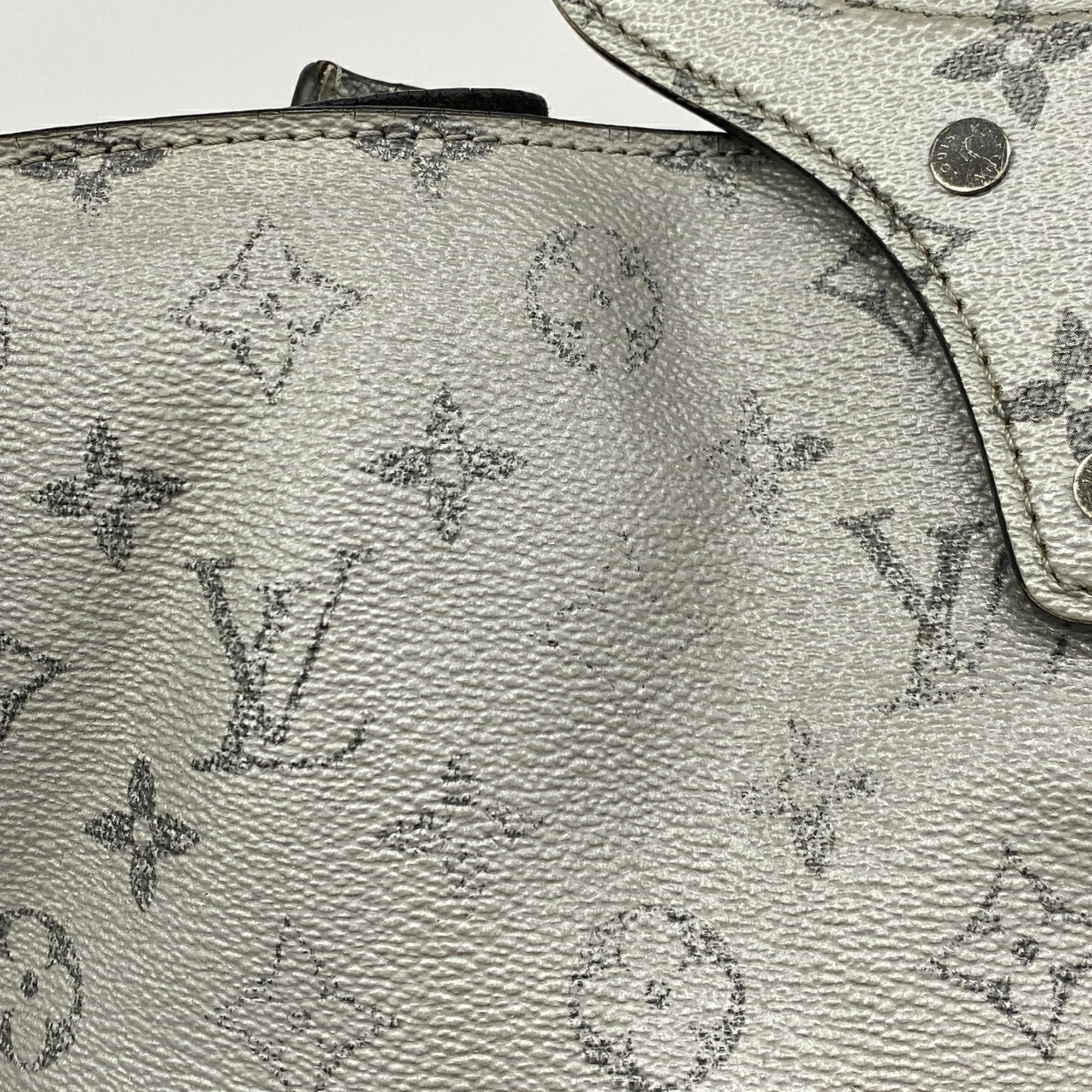 Louis Vuitton Black Gray Tote Bag (Pre-Owned)