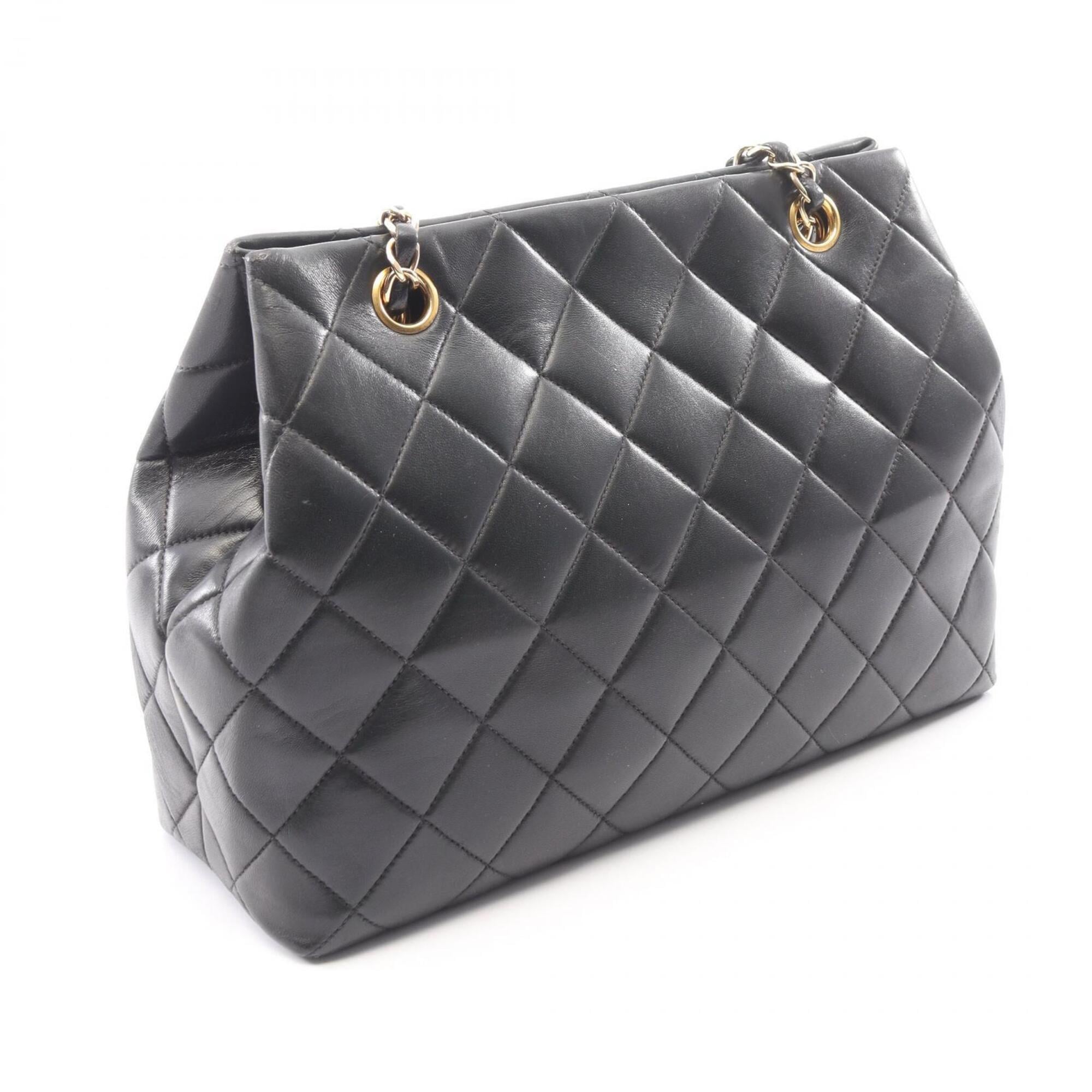 Chanel Black Leather Handbag Shoulder Bag (Pre-Owned)