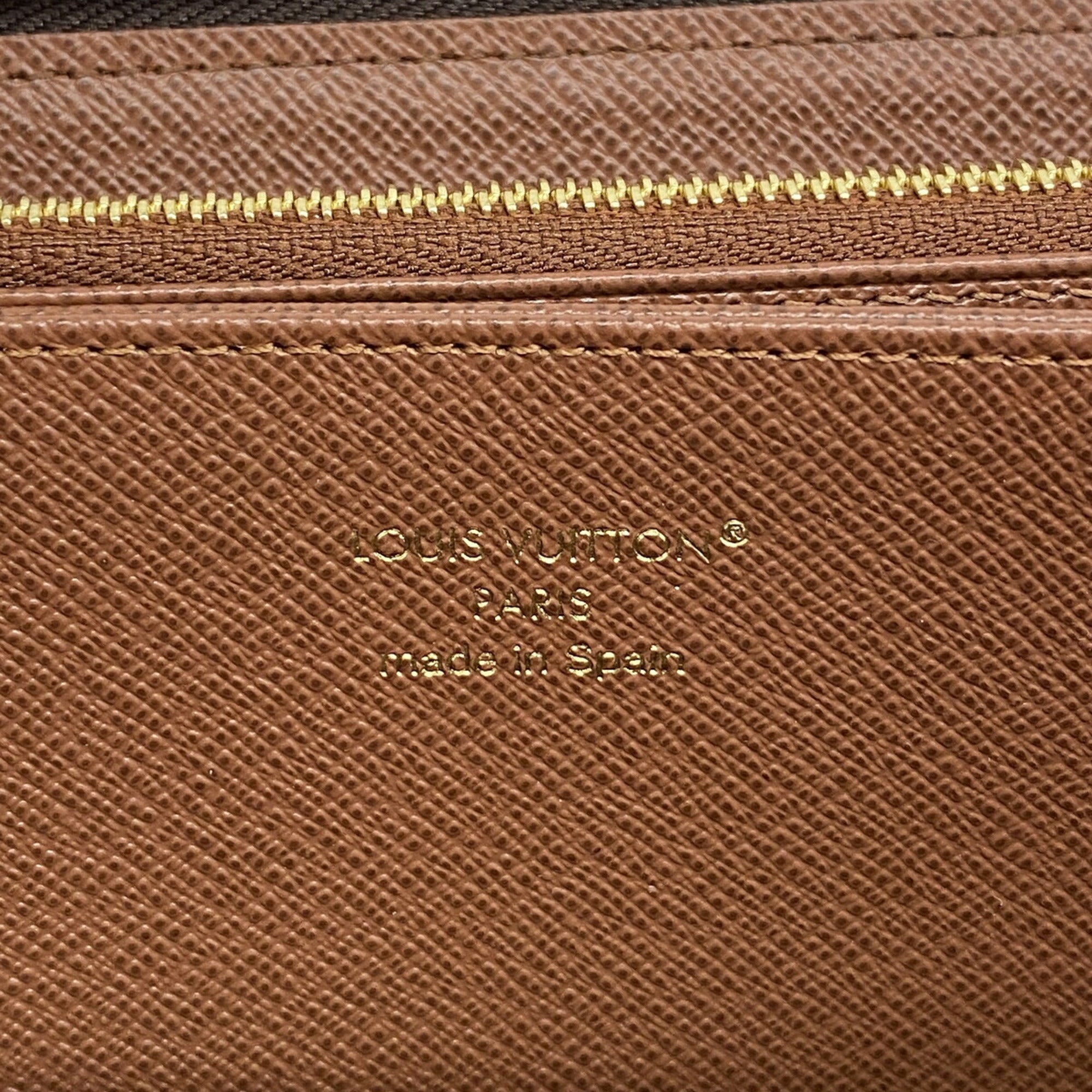 Louis Vuitton Brown Long Wallet (Bi-Fold) (Pre-Owned)