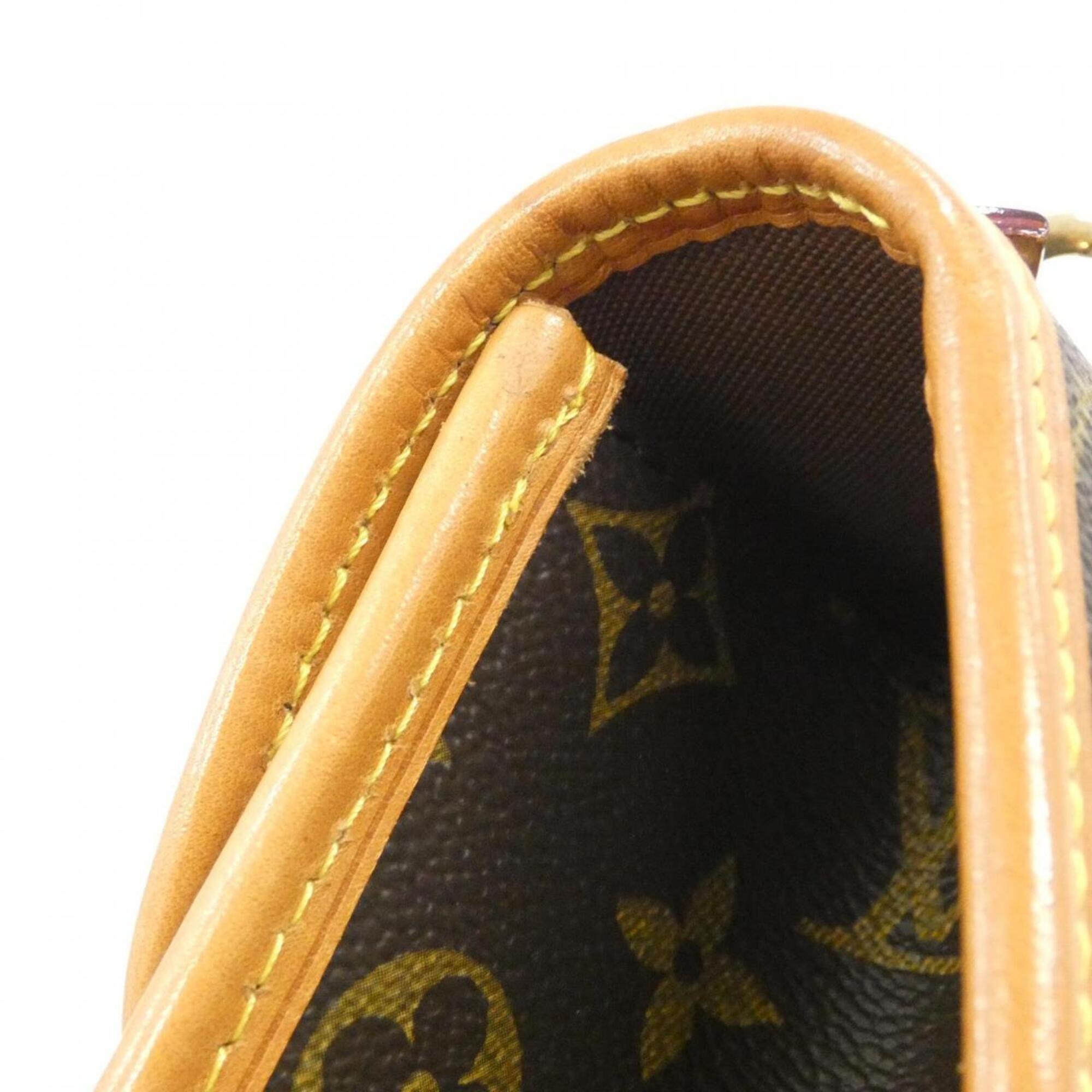 Louis Vuitton Marron Coated Canvas Handbag (Pre-Owned)