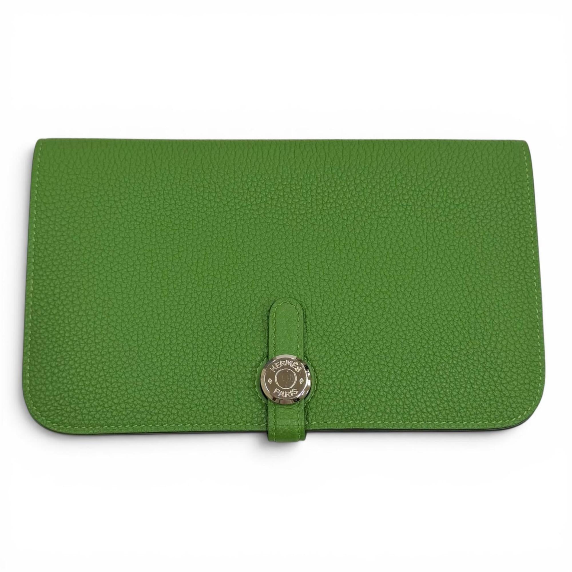 Hermes Bambou Togo Leather Long Wallet (Bi-Fold) (Pre-Owned)