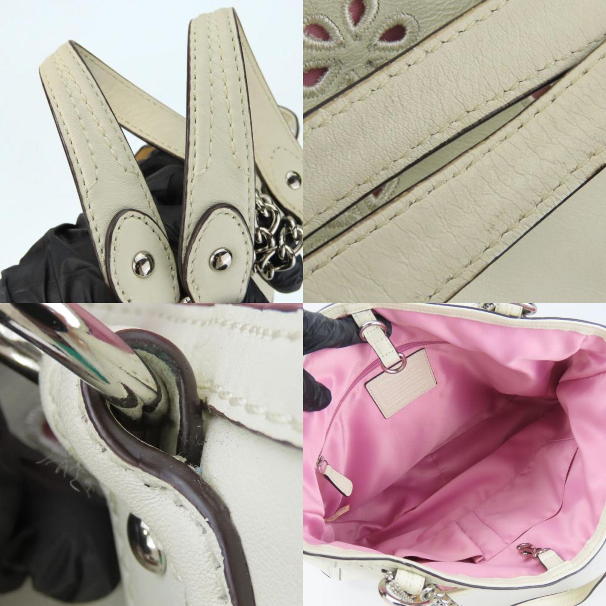Coach White Leather Tote Bag (Pre-Owned)