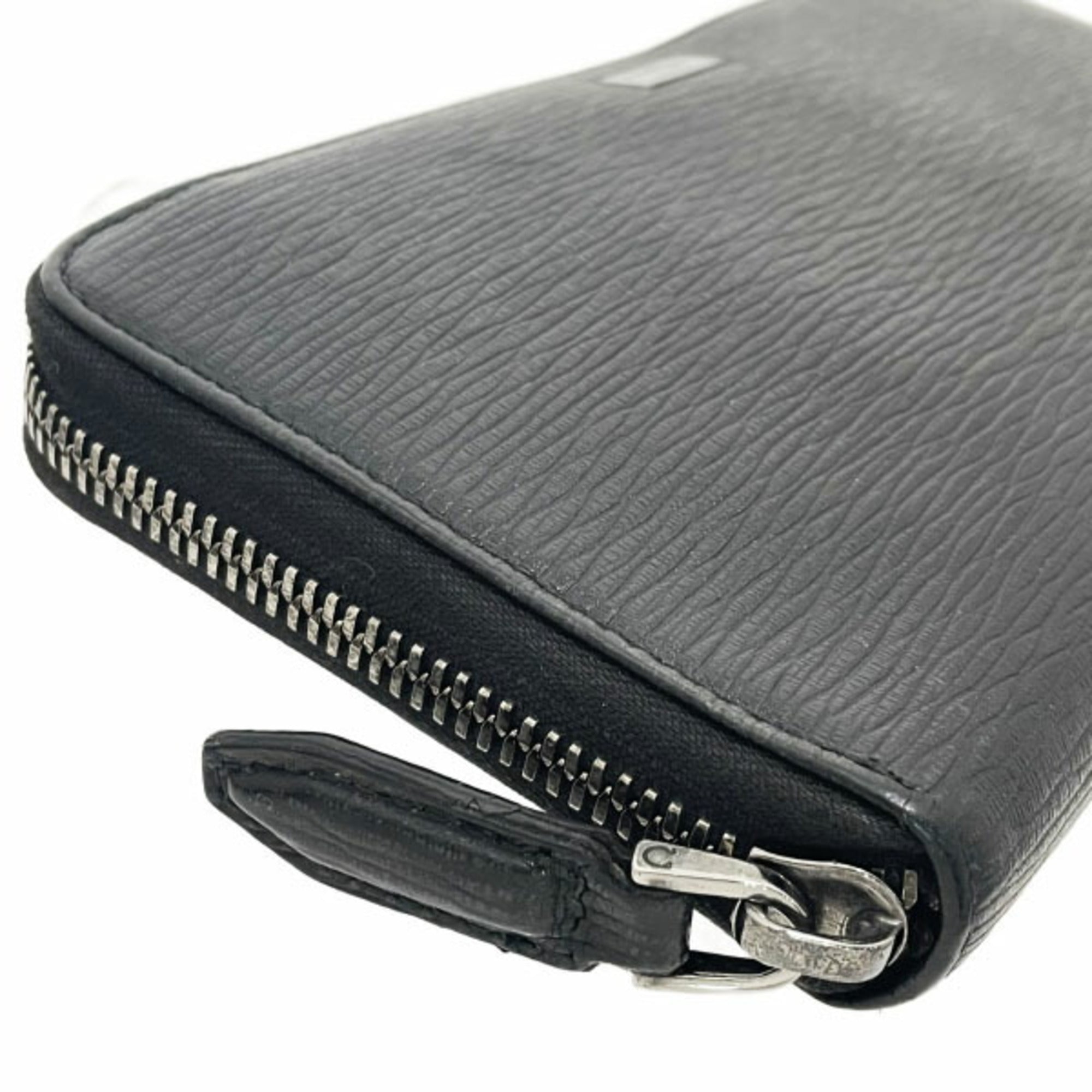 Salvatore Ferragamo Black Leather Long Wallet (Bi-Fold) (Pre-Owned)