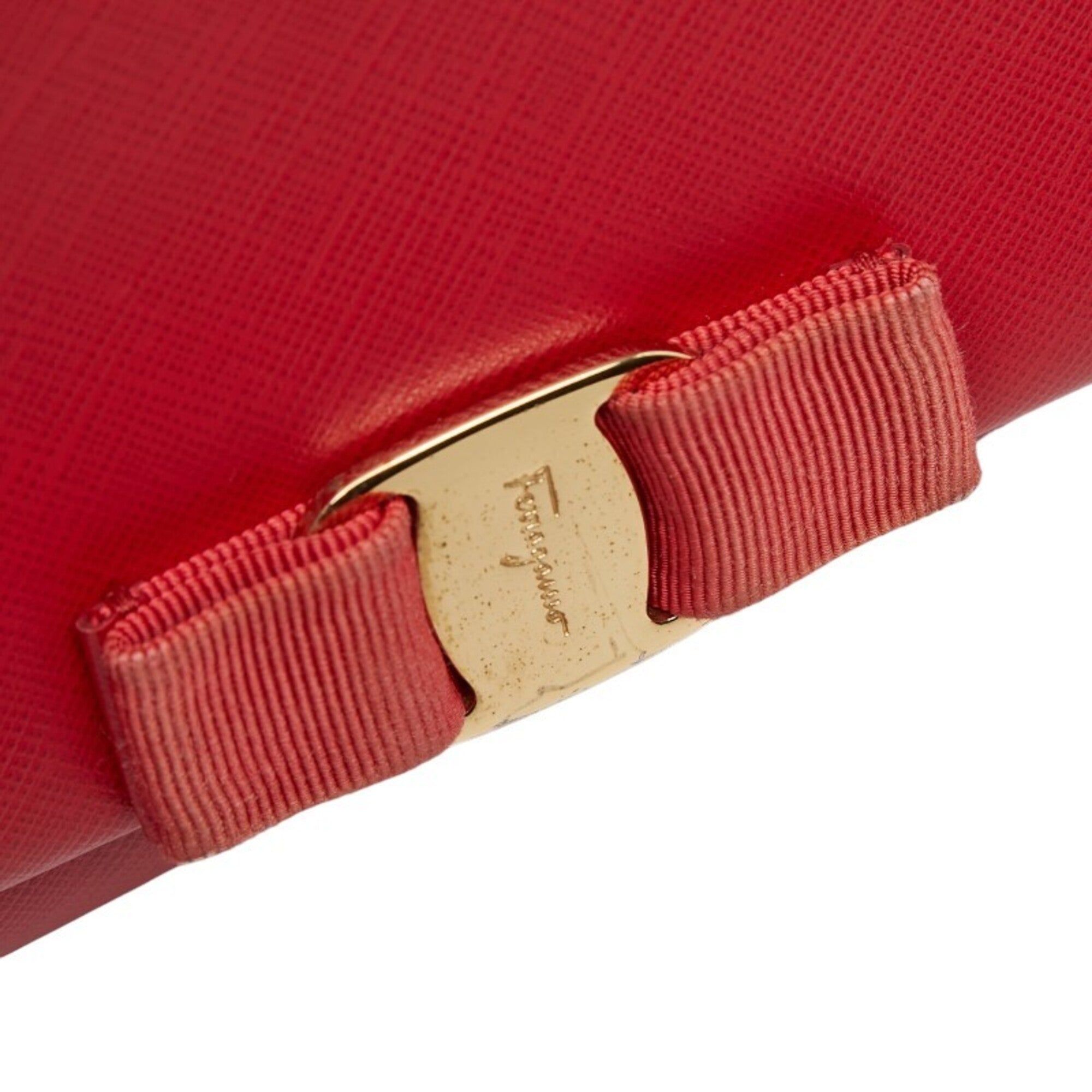 Salvatore Ferragamo Red Color Leather Shoulder Bag (Pre-Owned)