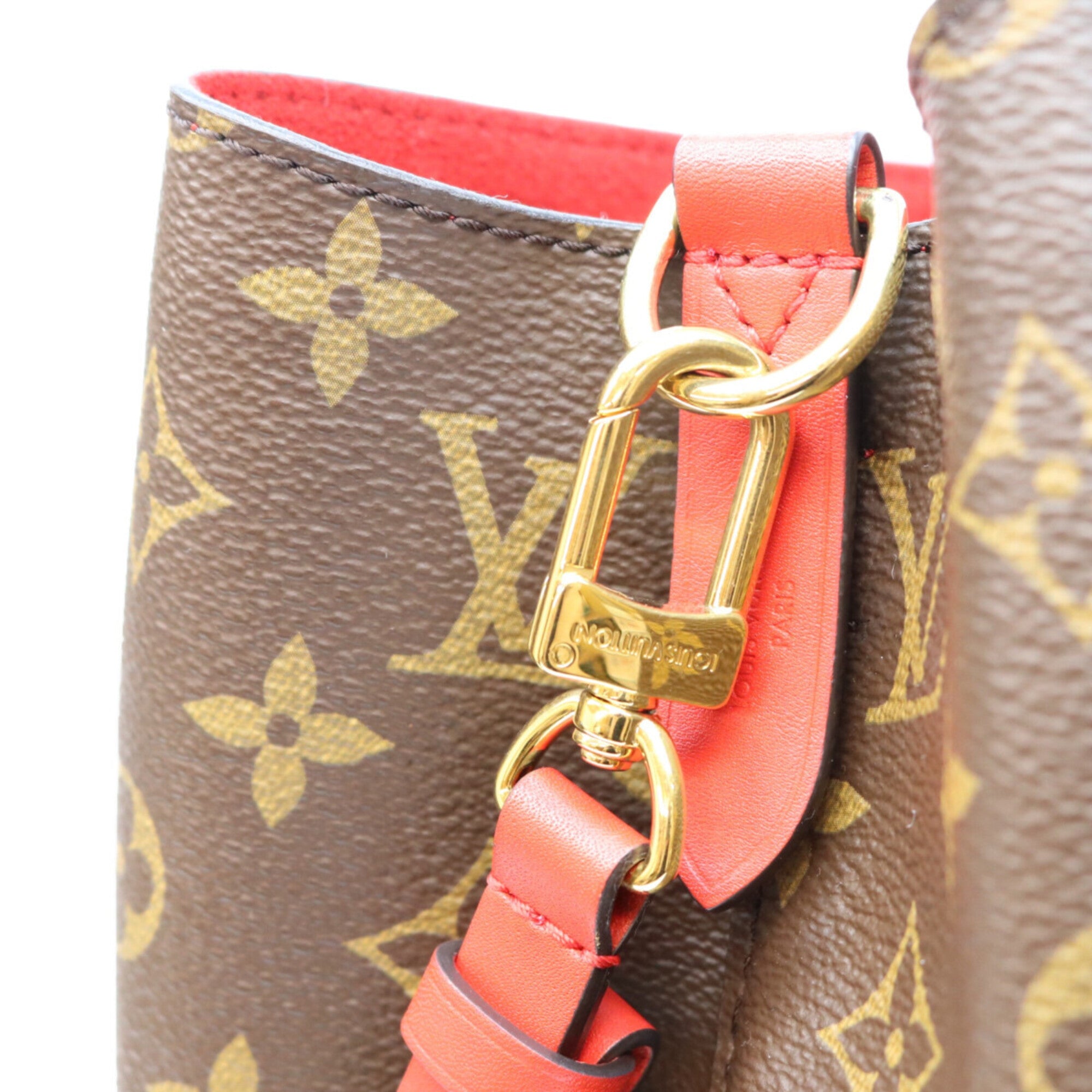 Louis Vuitton Coquelicots Red Color Monogram Shoulder Bag (Pre-Owned)