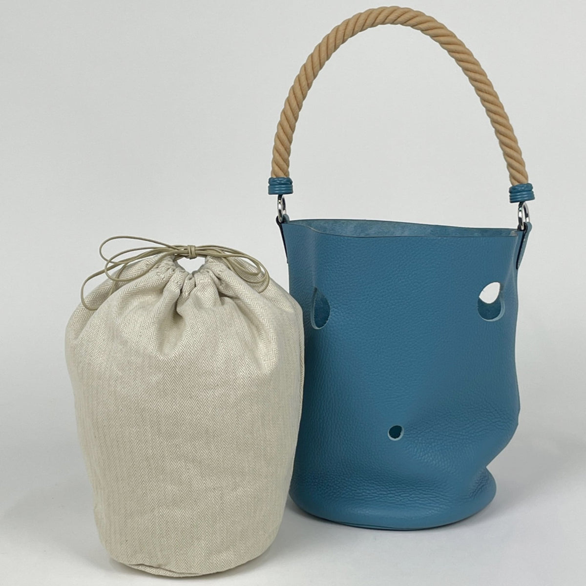 Hermes Blue Taurillon Clemence Leather Shoulder Bag (Pre-Owned)