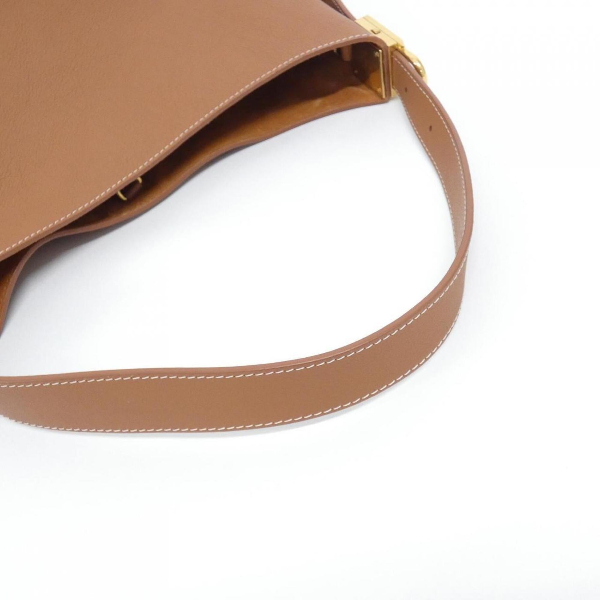 Louis Vuitton Brown Cognac Pouch Shoulder Bag (Pre-Owned)
