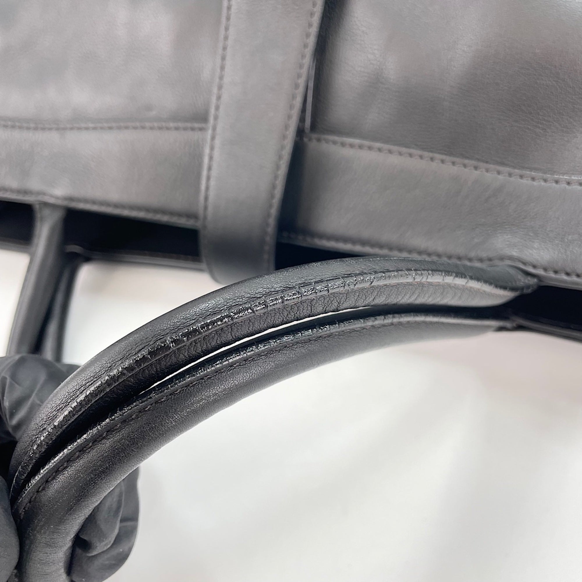 Chanel Black Tote Bag (Pre-Owned)