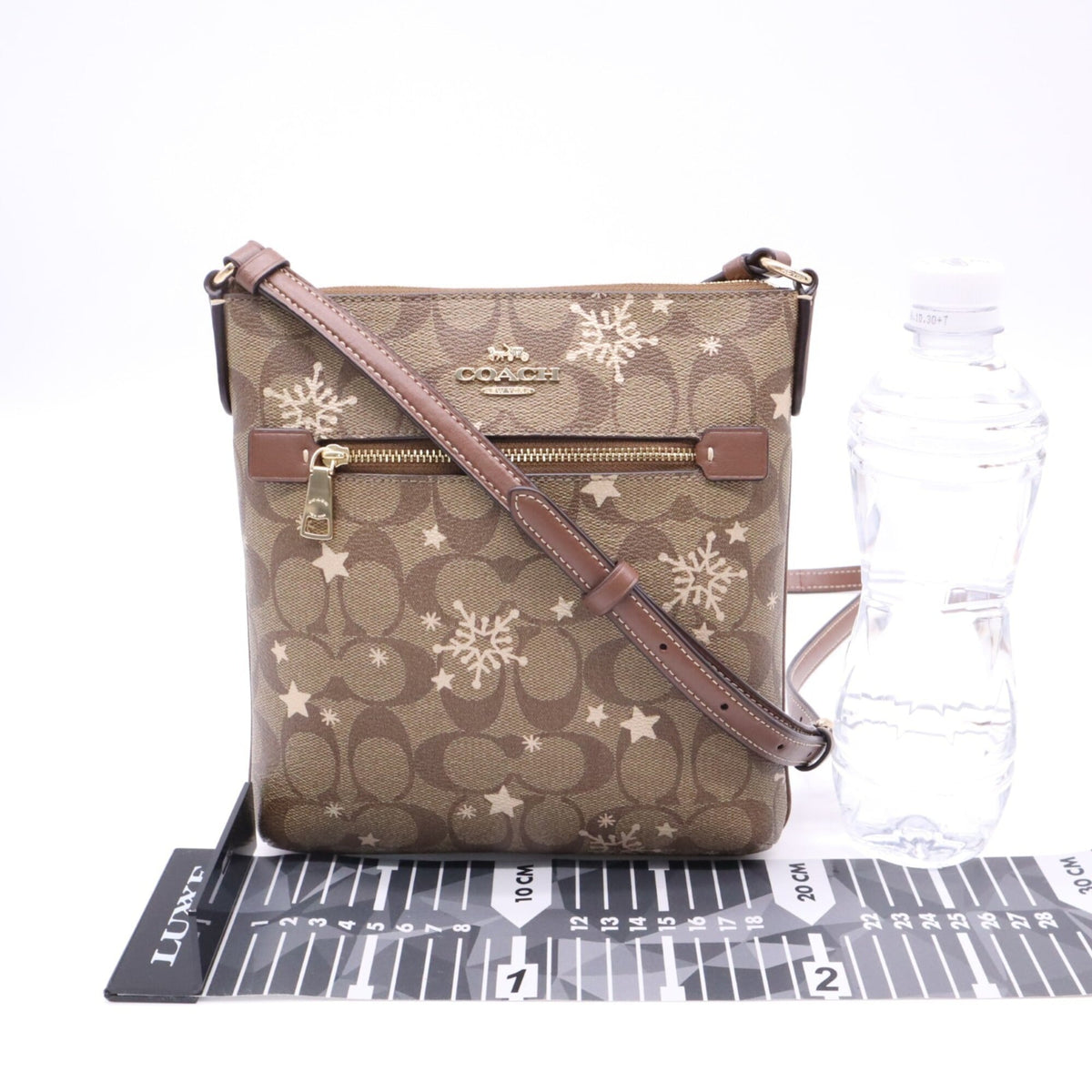 Coach Signature Beige Brown Signature Line Shoulder Bag (Pre-Owned)