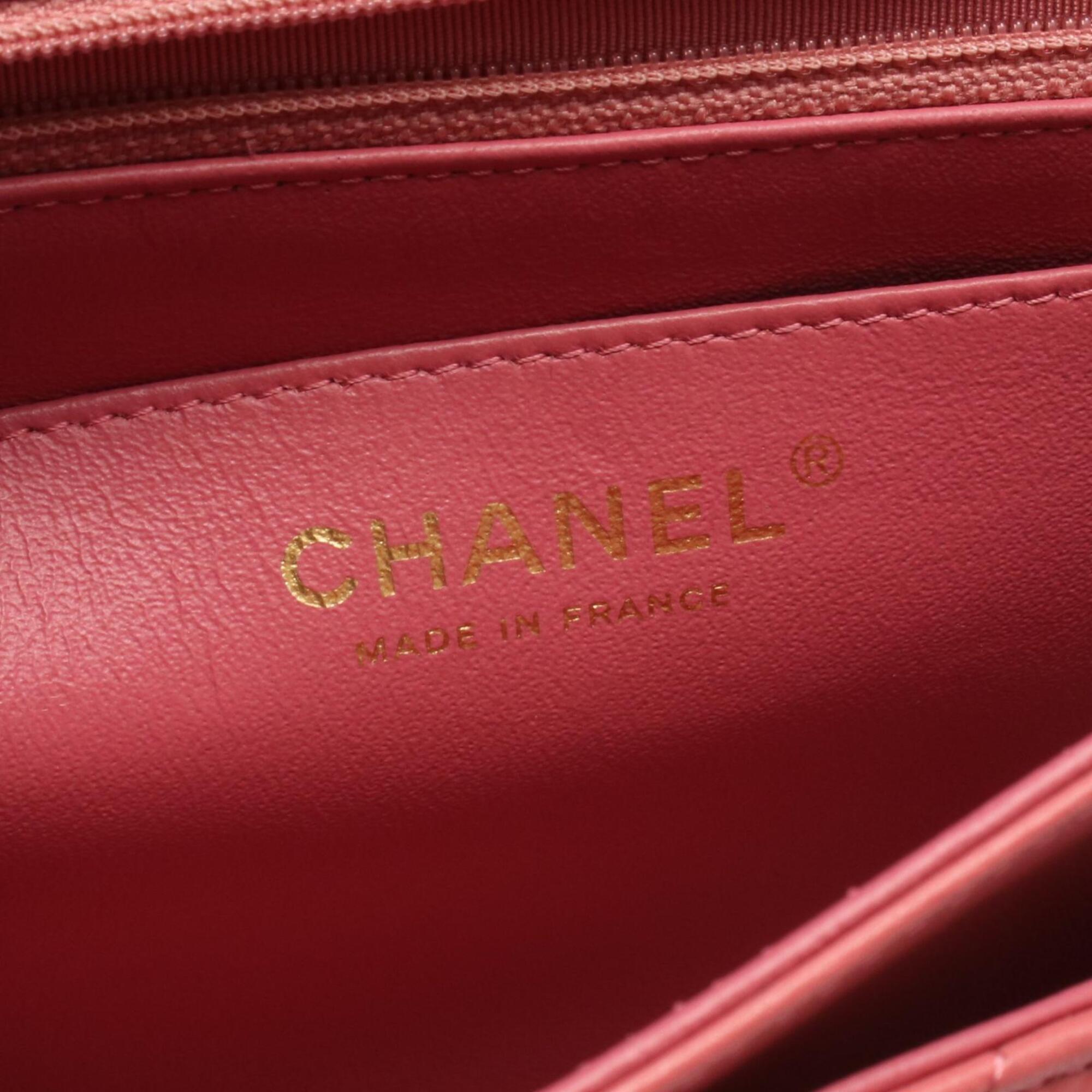 Chanel Pink Leather Handbag Shoulder Bag (Pre-Owned)