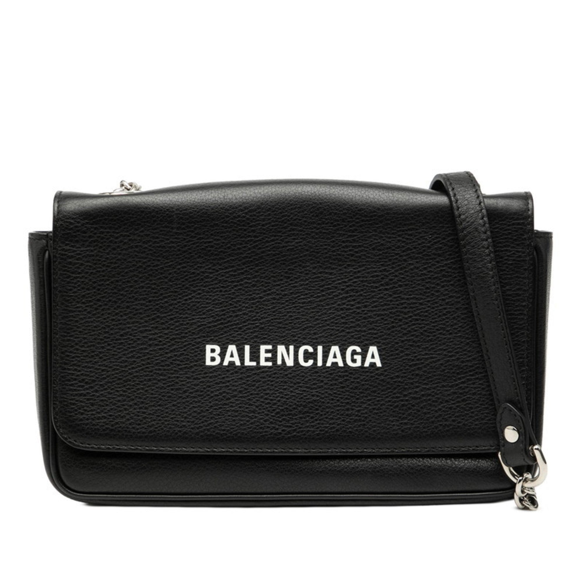 Balenciaga Black Leather Shoulder Bag (Pre-Owned)