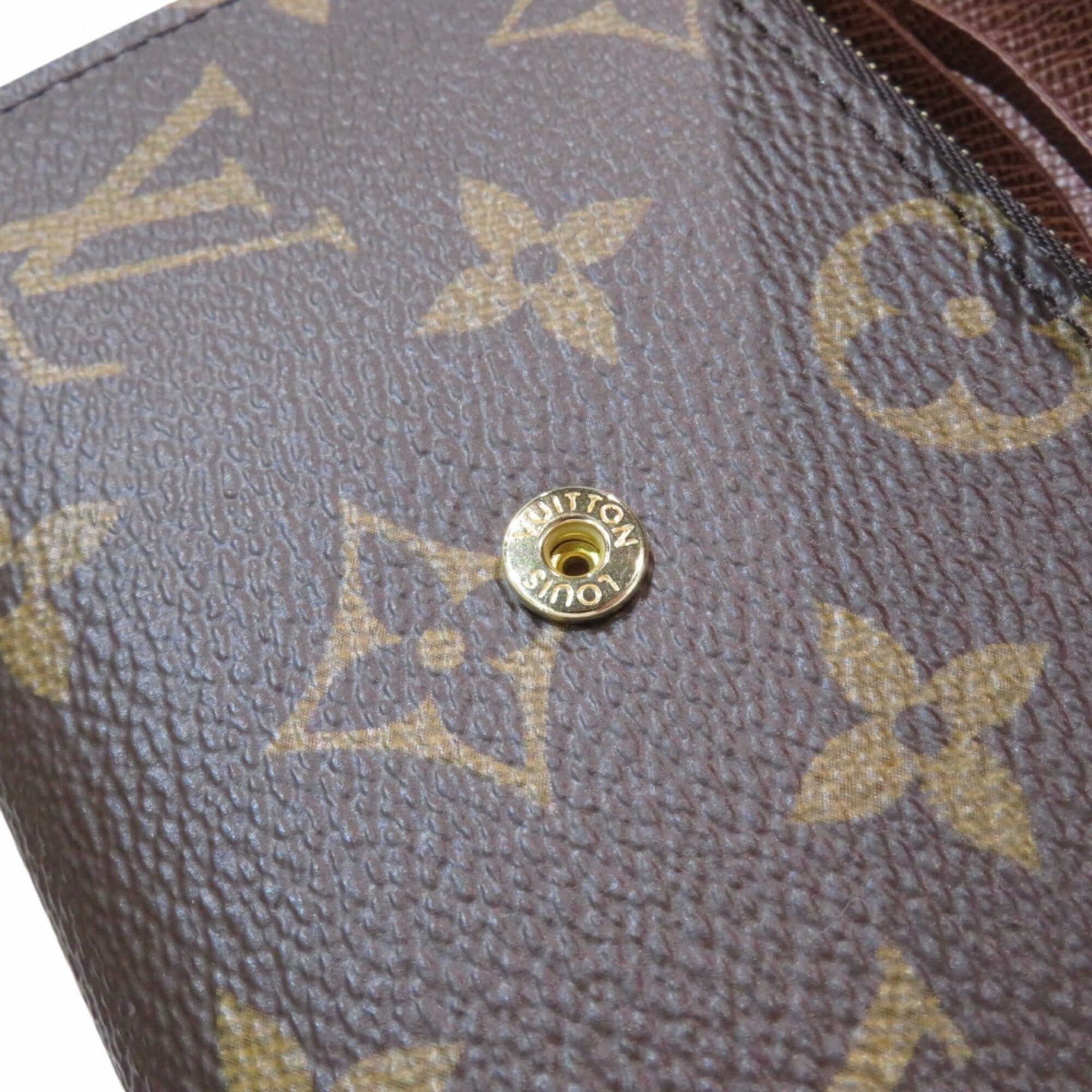 Louis Vuitton Brown Monogram Monogram Canvas Wallet (Tri-Fold) (Pre-Owned)