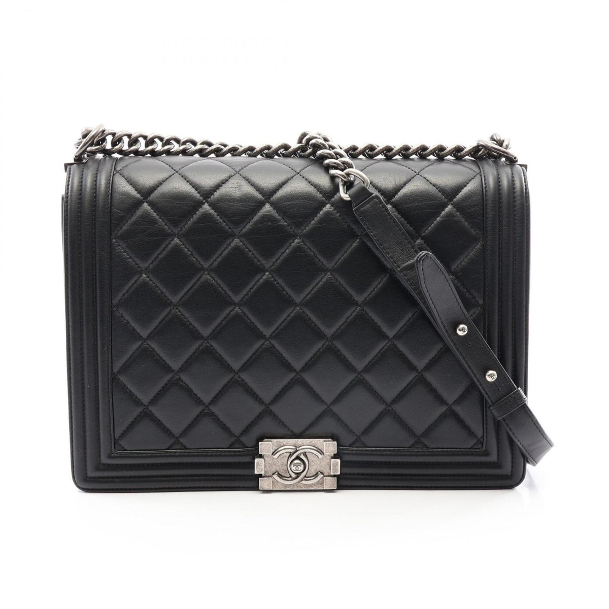 Chanel Black Leather Handbag Shoulder Bag (Pre-Owned)
