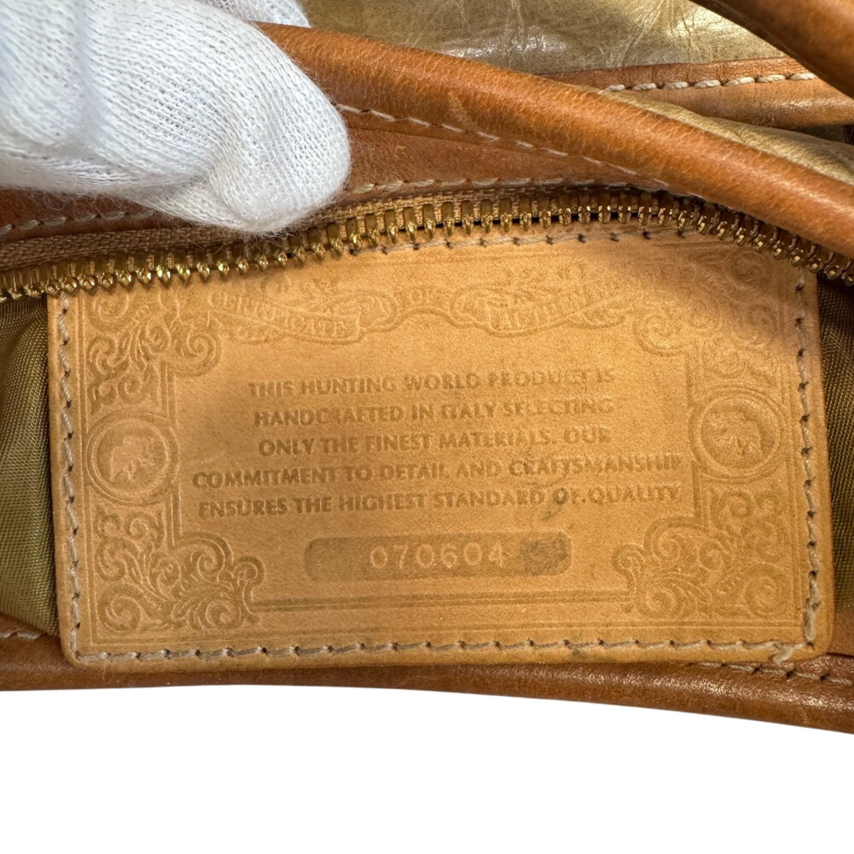 Hunting World Beige Beige Brown Leather Nylon Shoulder Bag (Pre-Owned)