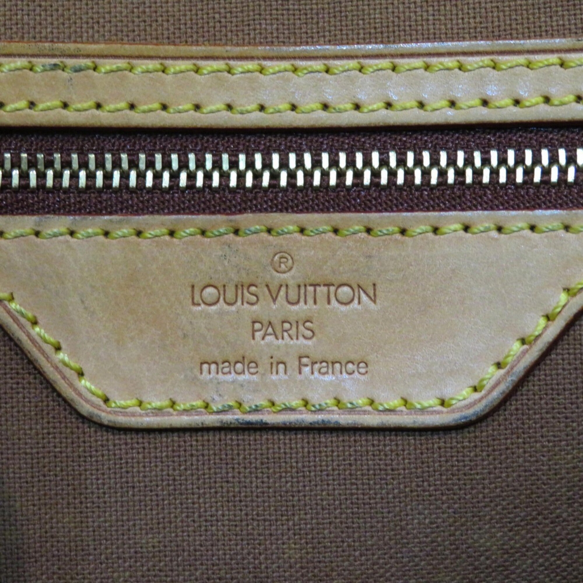 Louis Vuitton Brown Monogram Monogram Shoulder Bag (Pre-Owned)