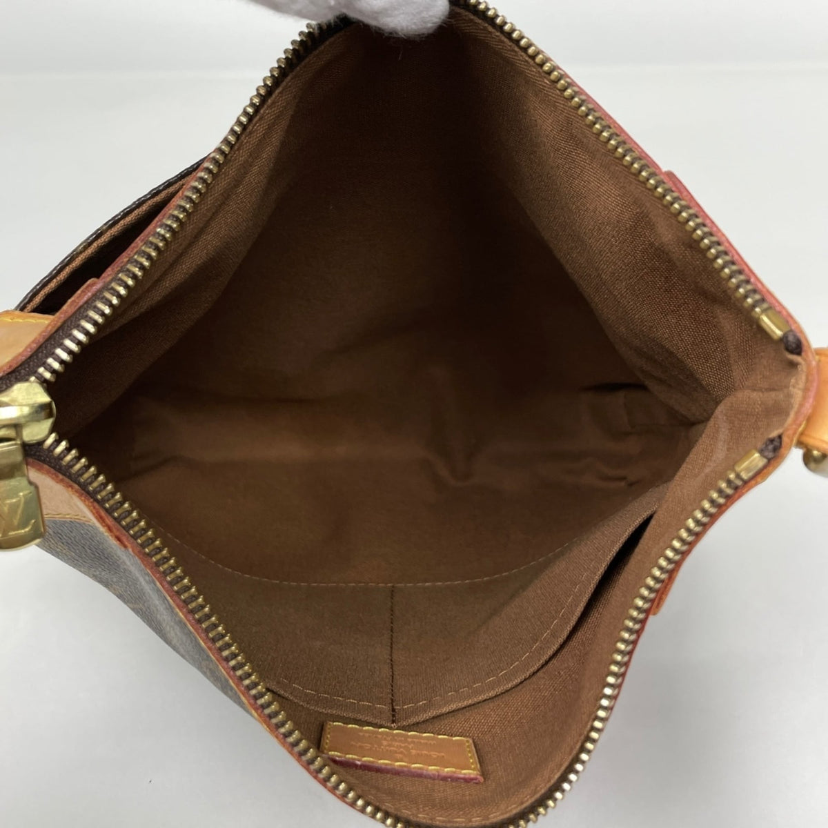 Louis Vuitton Brown Monogram Monogram Shoulder Bag (Pre-Owned)