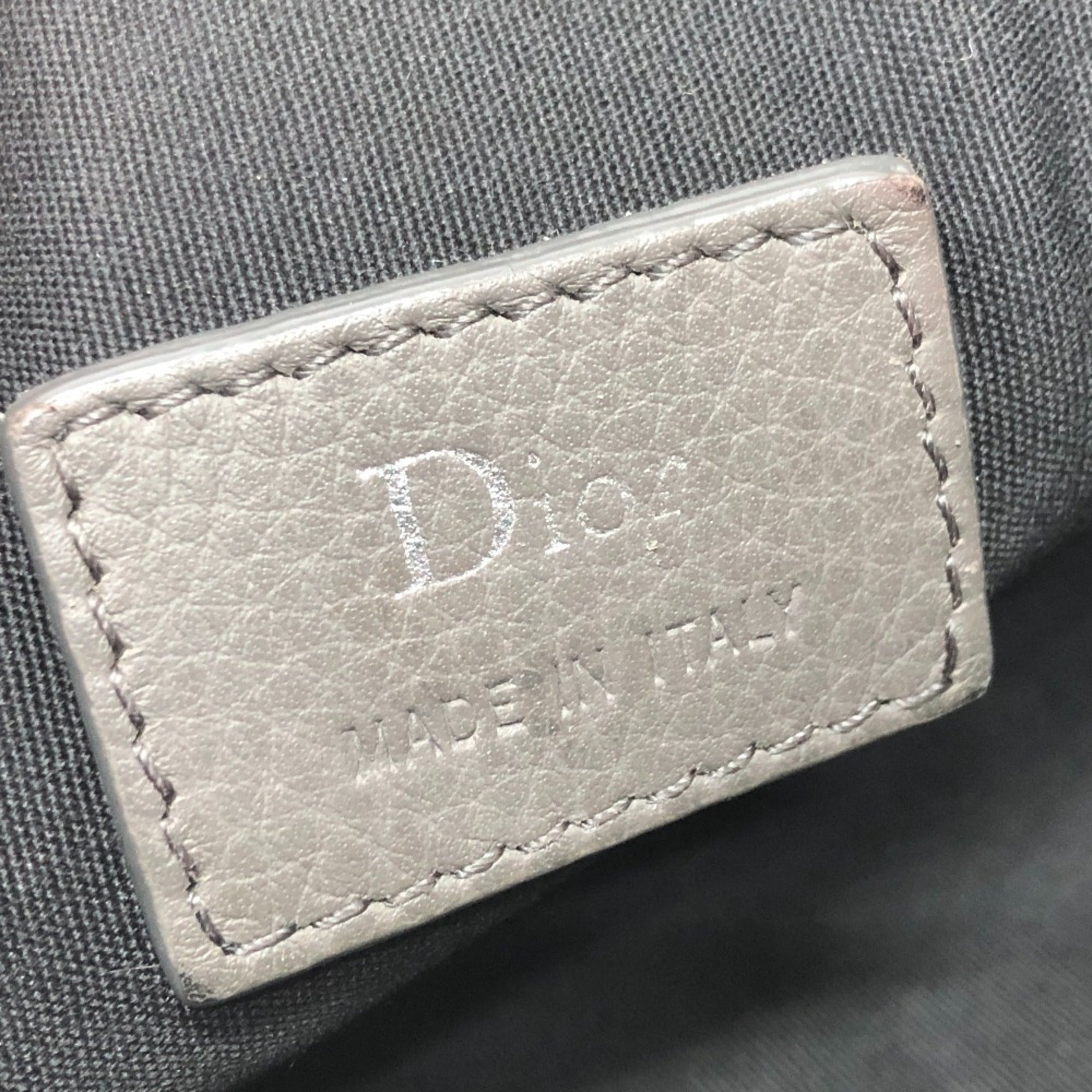 Christian Dior Gray Leather Shoulder Bag (Pre-Owned)