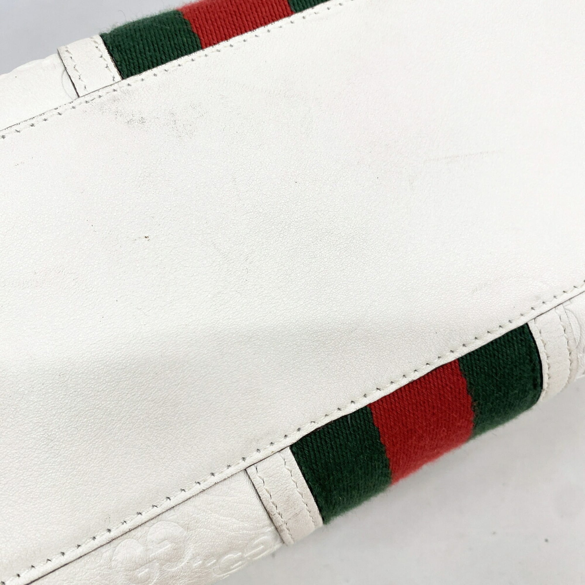 Gucci White Leather Pouch (Pre-Owned)