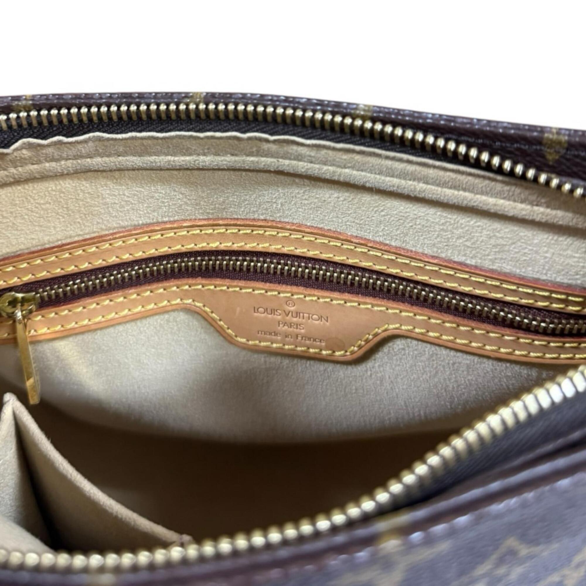Louis Vuitton Monogram Brown Monogram Shoulder Bag (Pre-Owned)